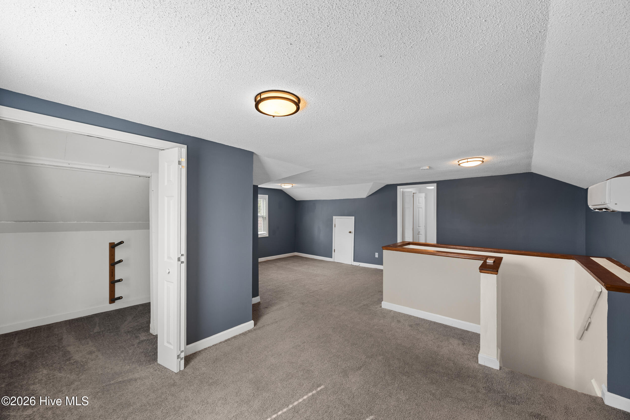 2105 Barnett Avenue Property Photo 31