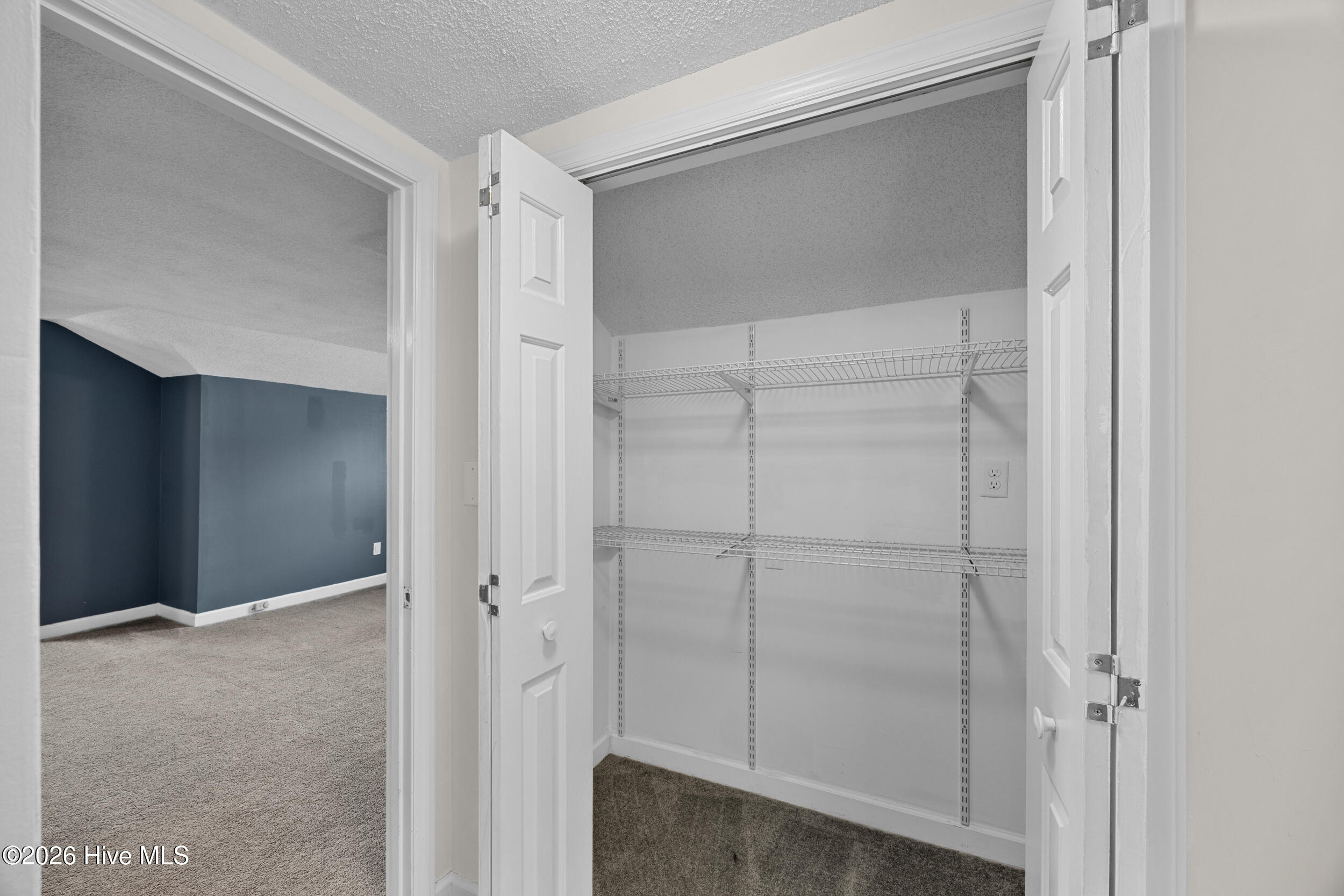 2105 Barnett Avenue Property Photo 40