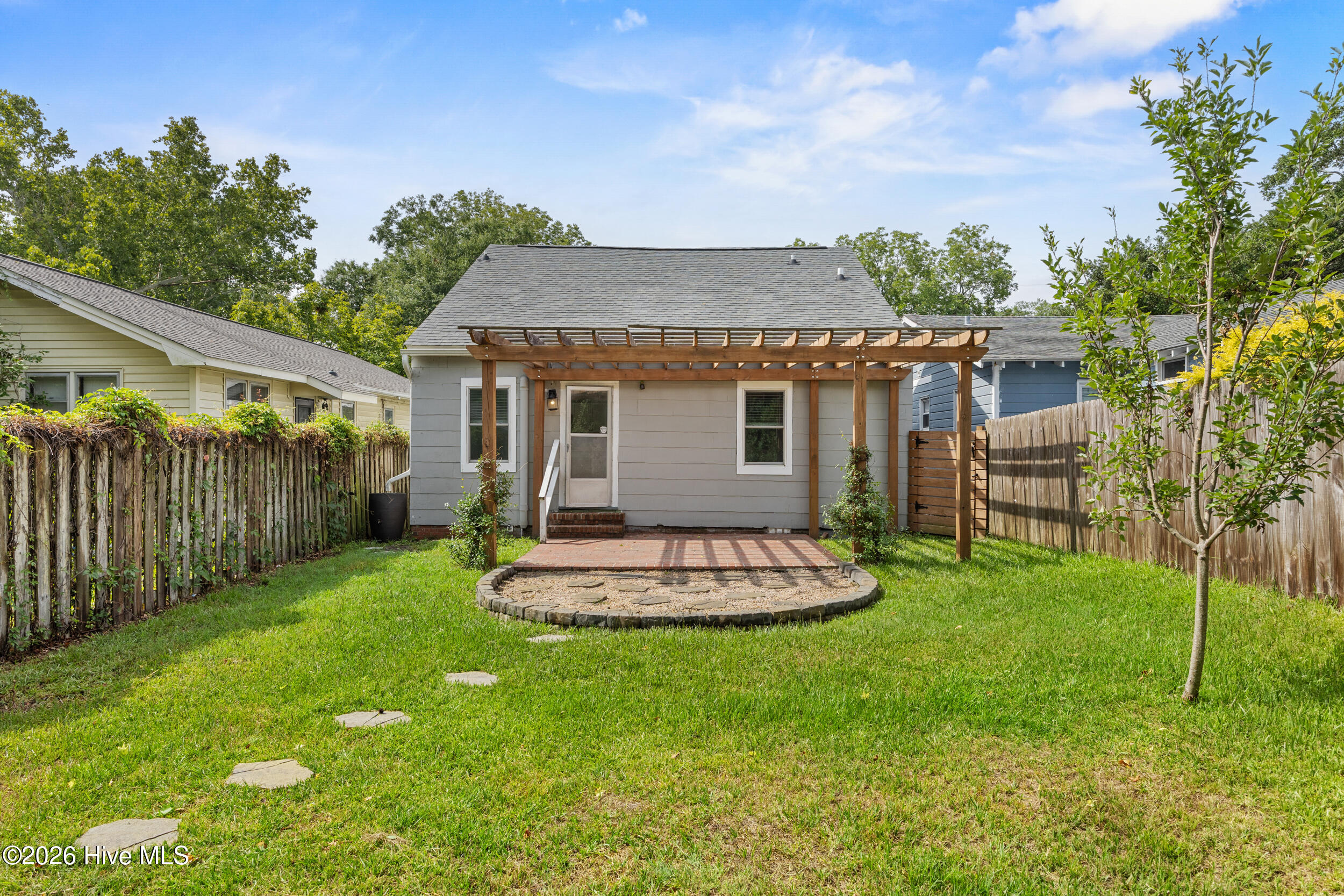 2105 Barnett Avenue Property Photo 45