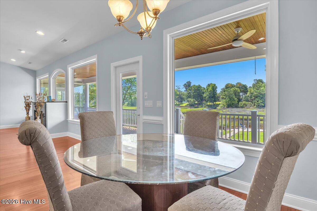 609 Sawgrass Road Property Photo 15