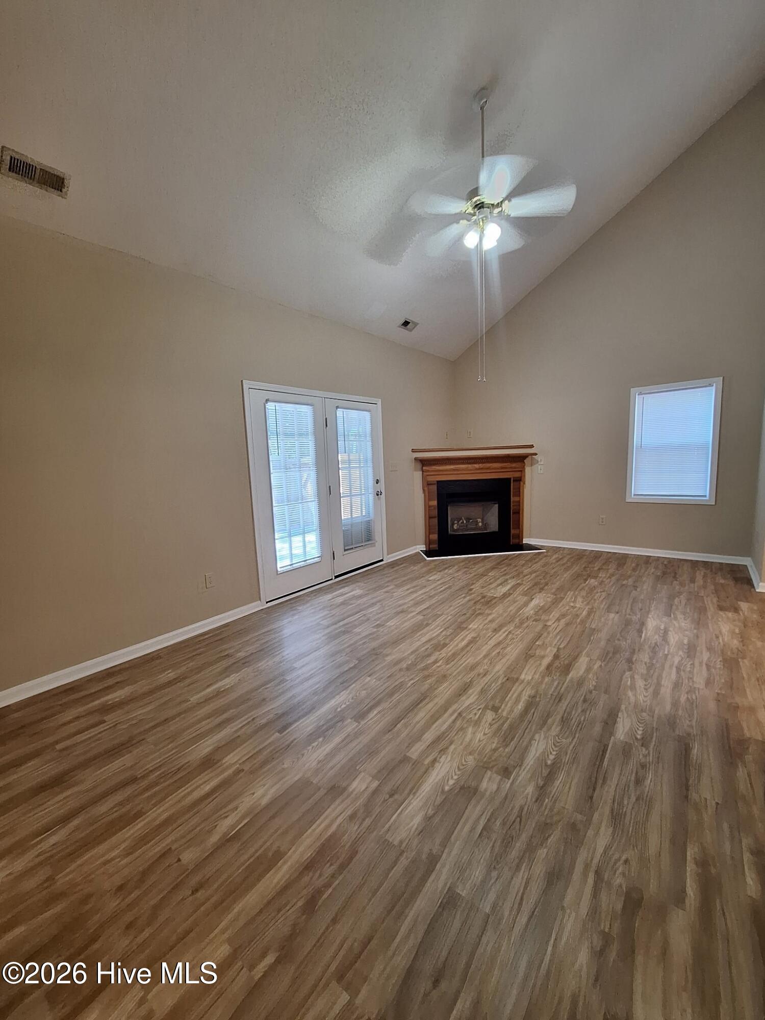 3445 Westgate Drive Property Photo 4