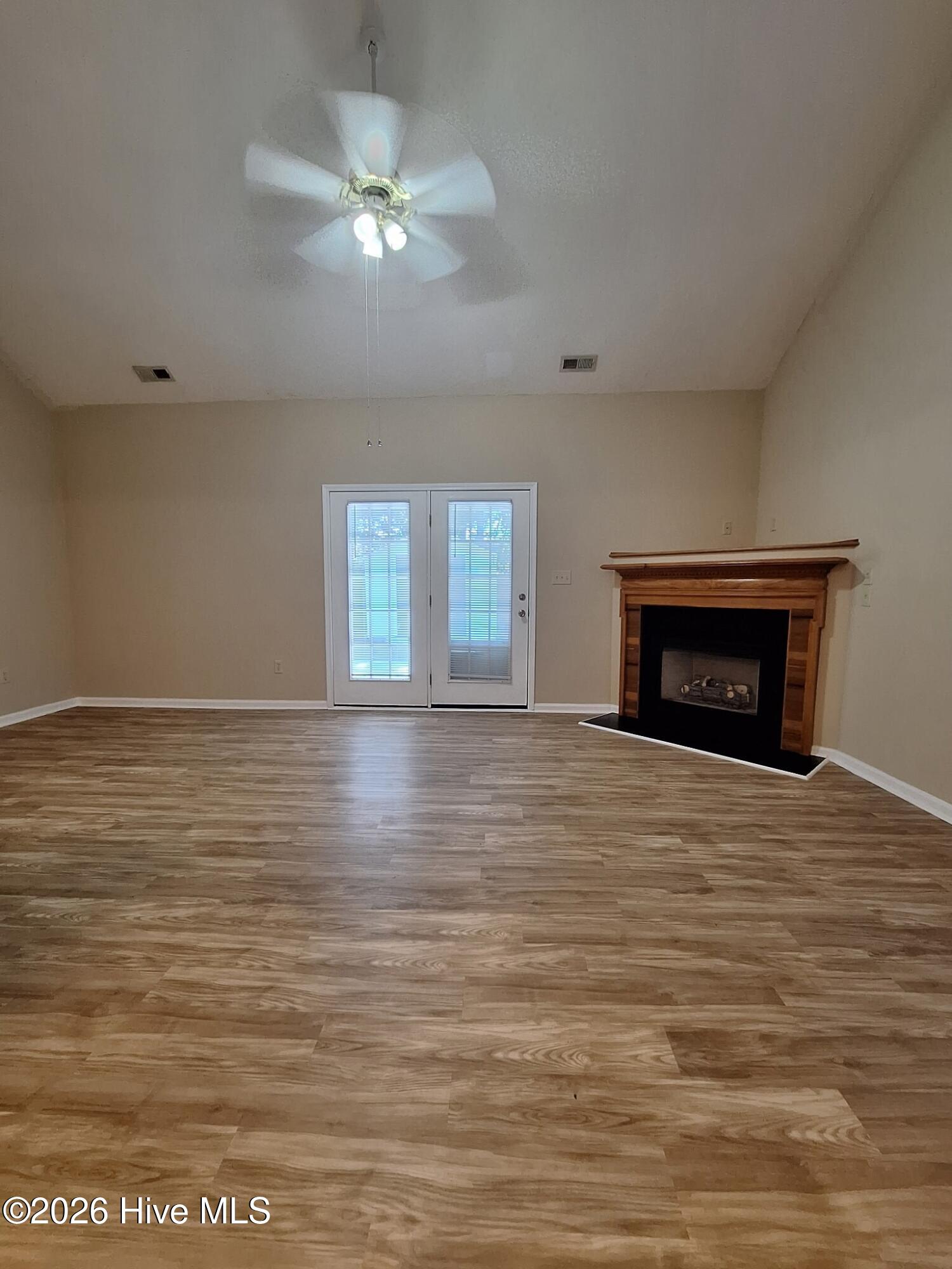 3445 Westgate Drive Property Photo 5