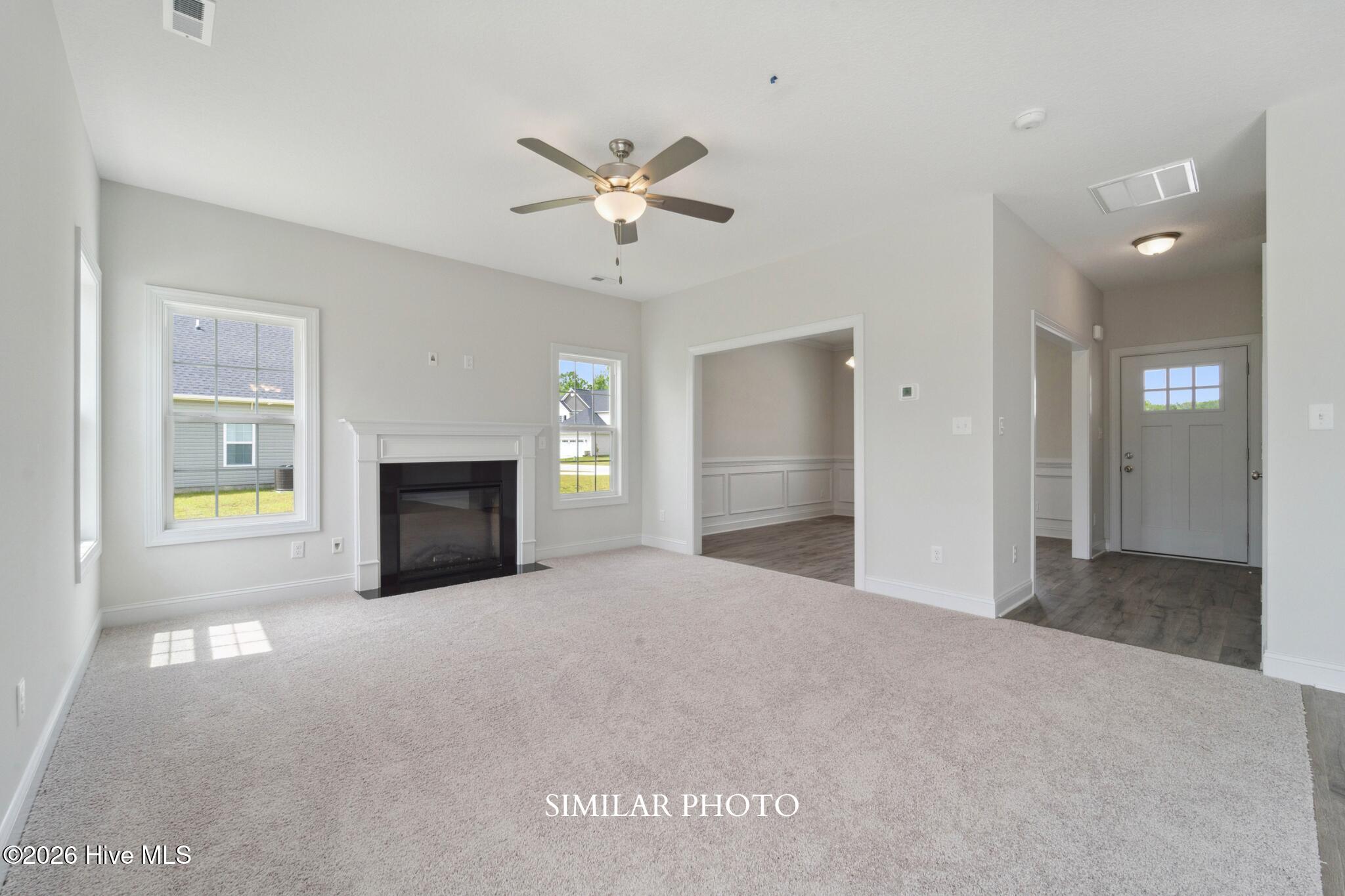 117 Twisted Vine Boulevard Property Photo 7