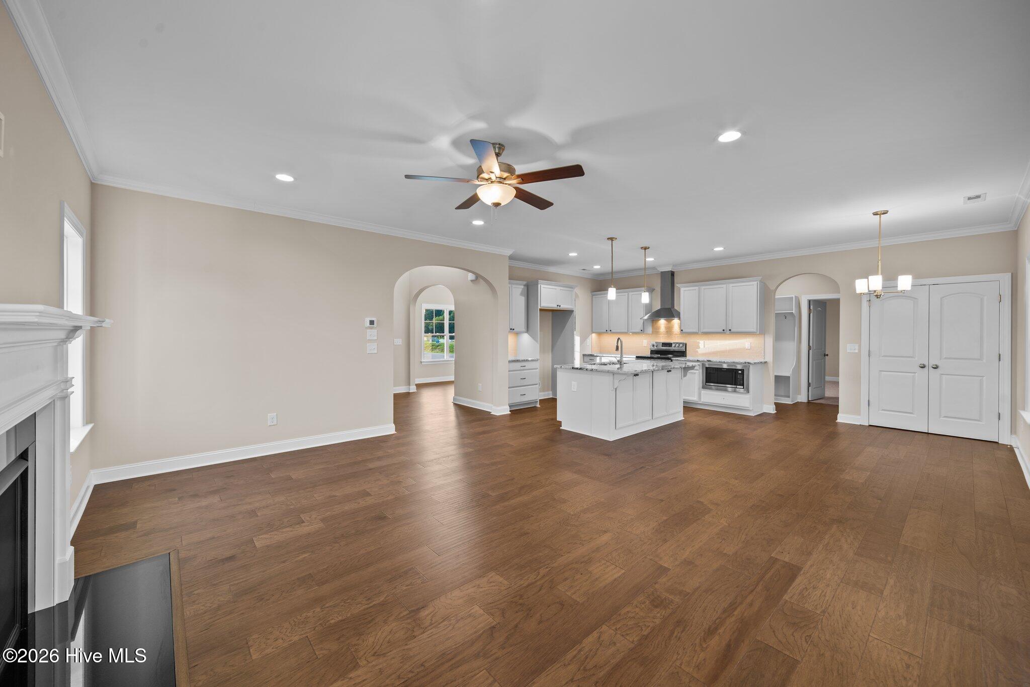 1109 Steele Drive Property Photo 7