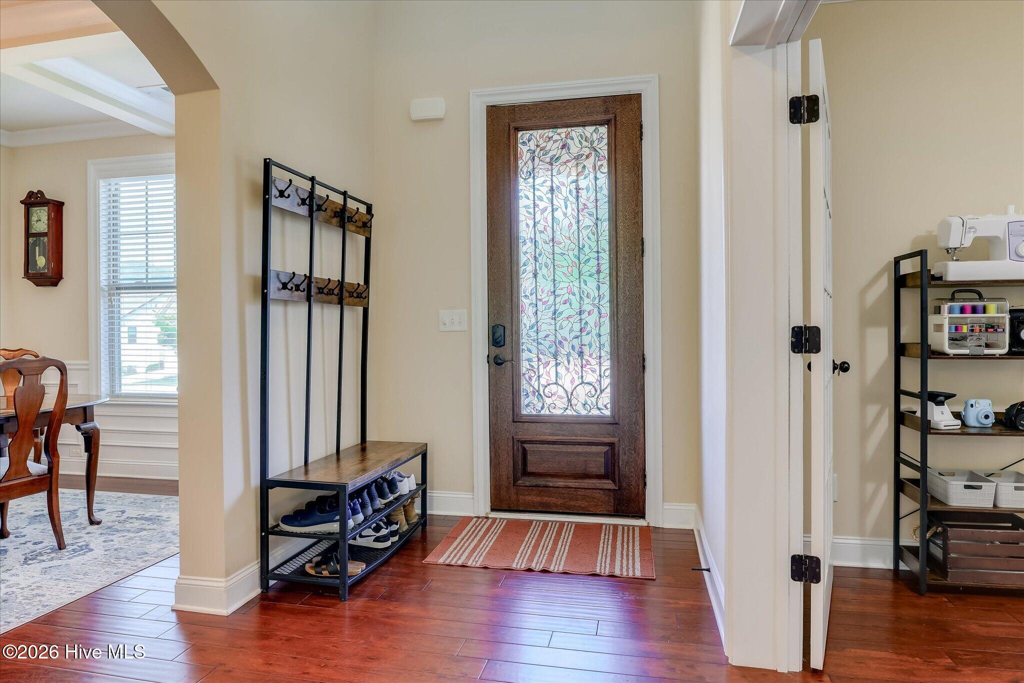 416 Arden Way Property Photo 6