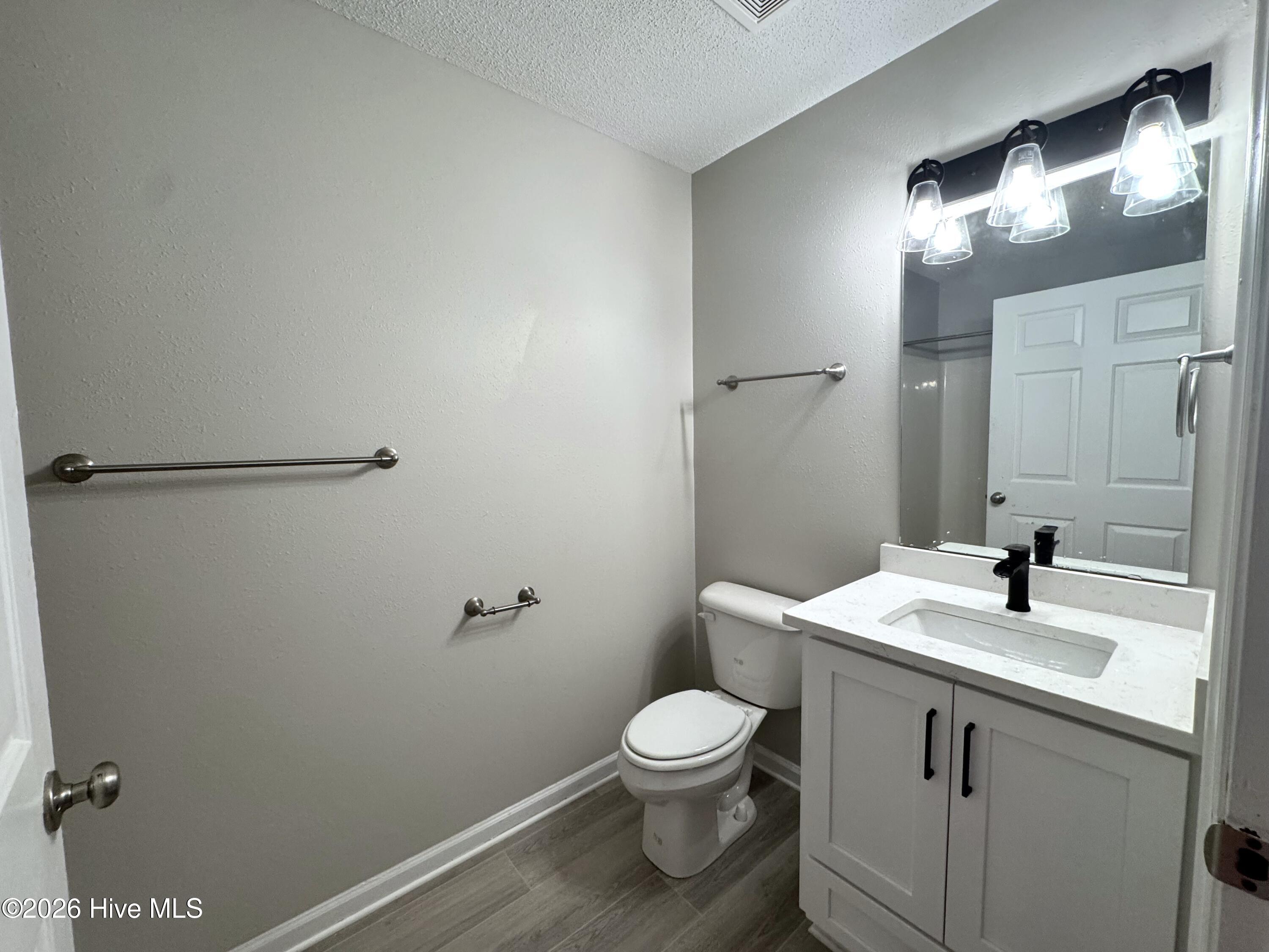 2209 Hurt Drive Property Photo 12