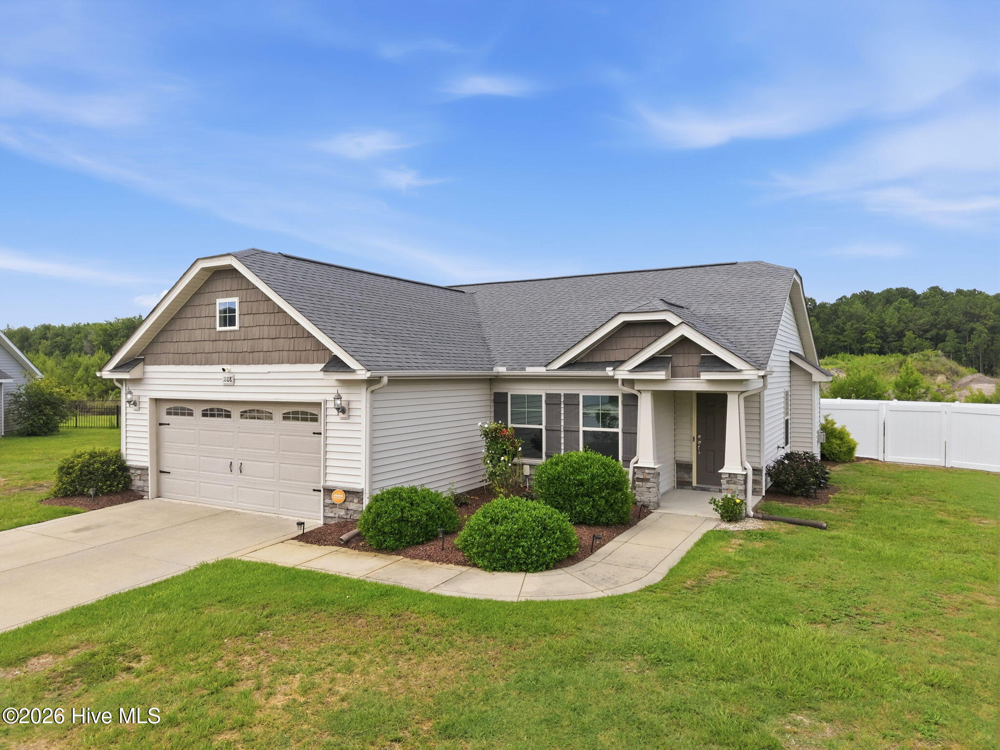 1108 Ellery Drive Property Photo 3