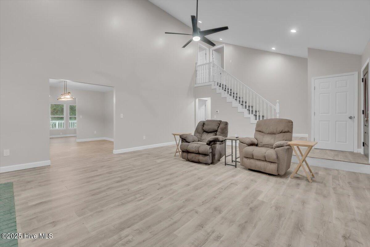 300 Fox Ridge Road Property Photo 8