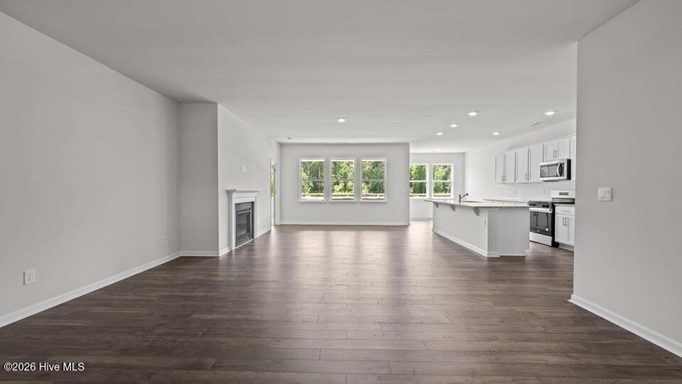 4007 Montford Drive Property Photo 8