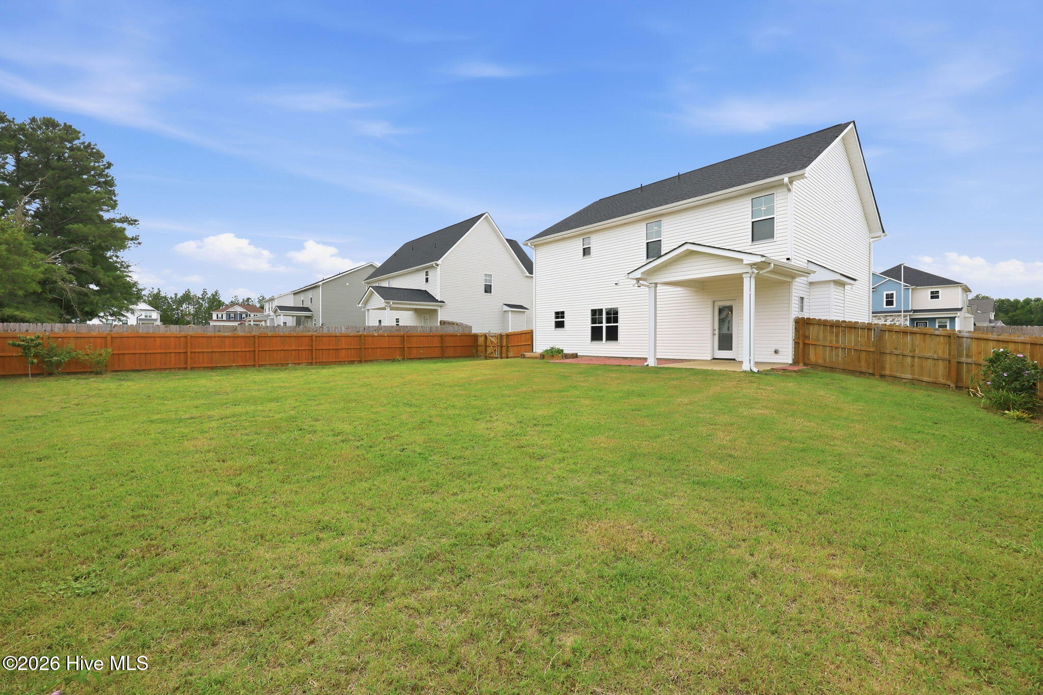 164 Leach Creek Drive Property Photo 3