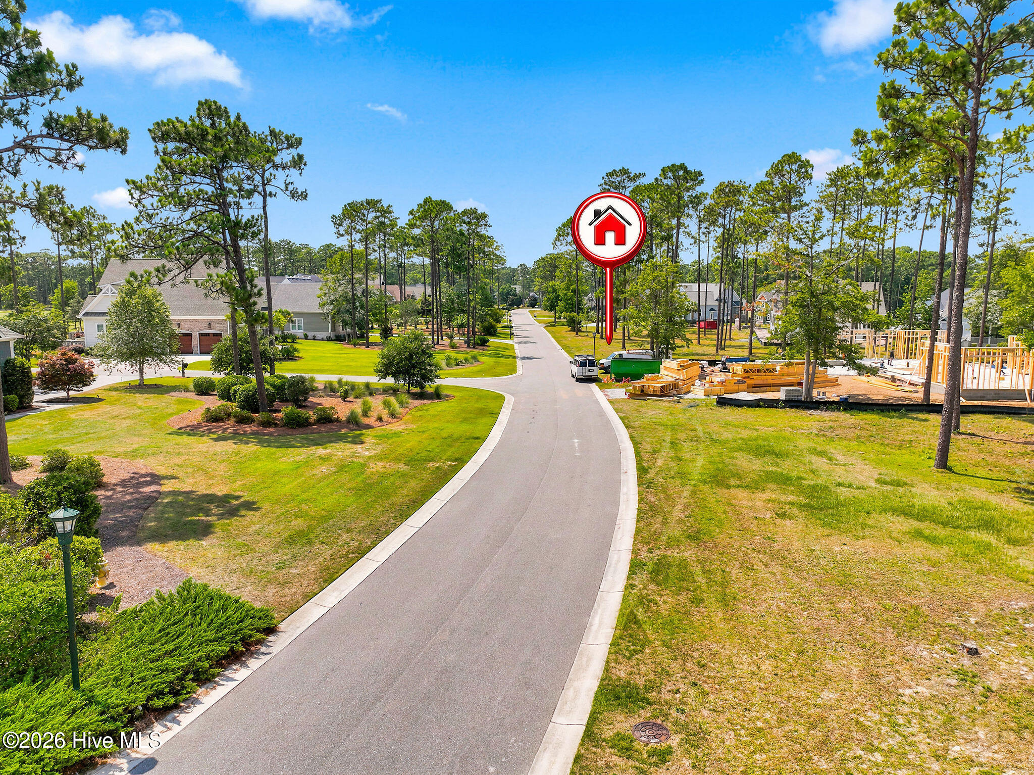 562 63 Barrington Place Sw Property Photo 9