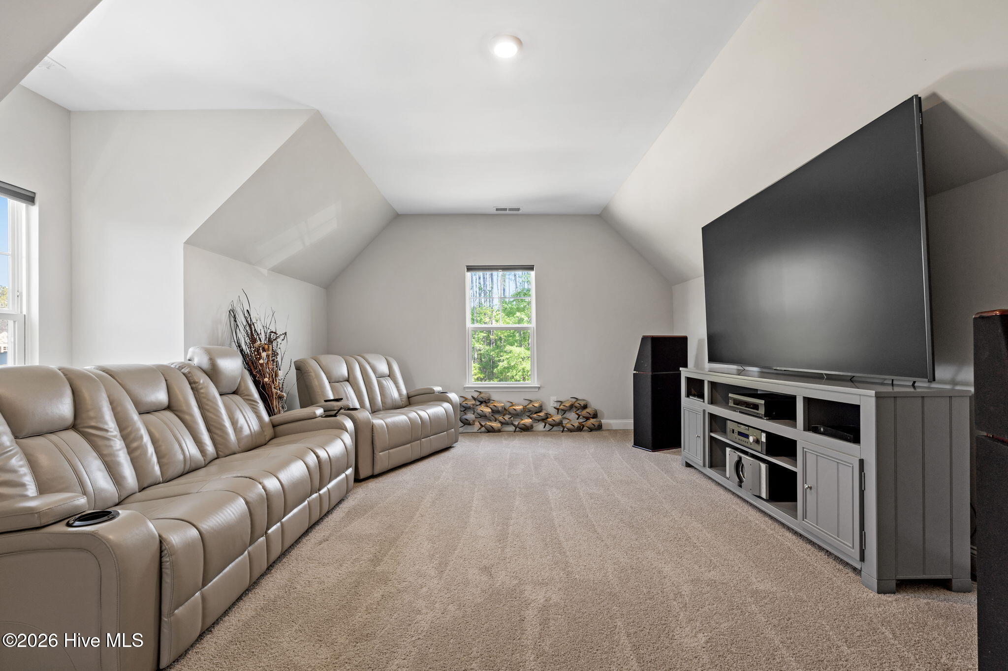 9016 Chesterfield Drive Nw Property Photo 42