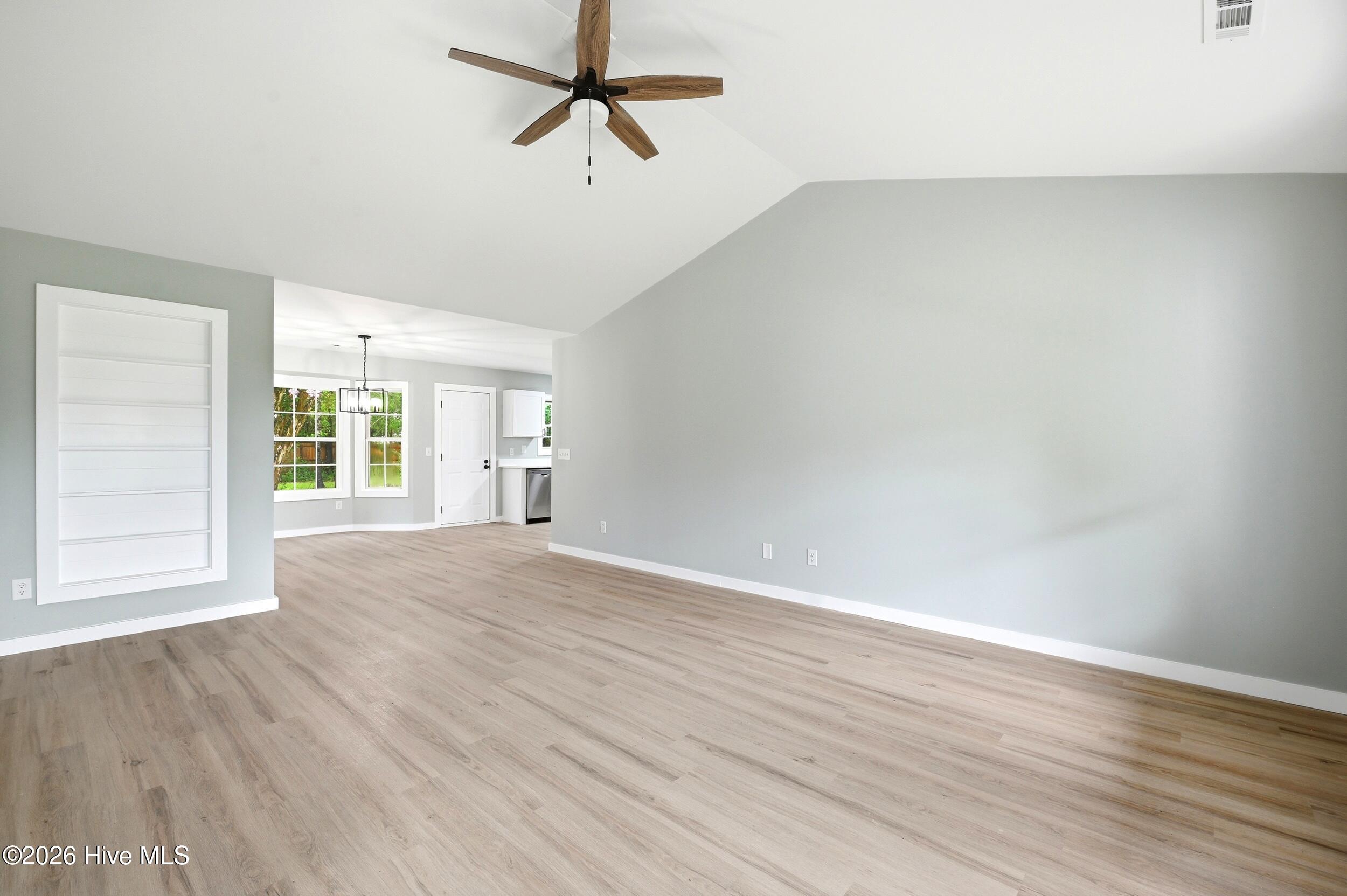 7016 Springer Road Property Photo 4