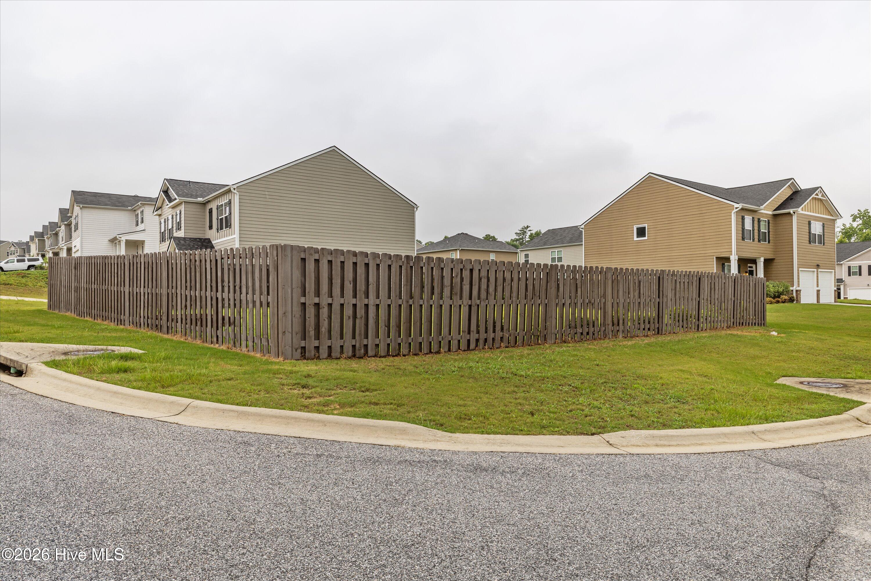 4038 Abbey Road Property Photo 4