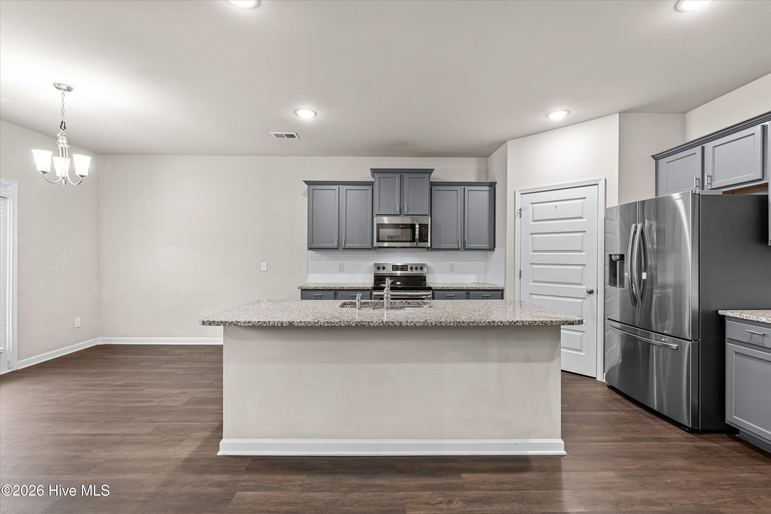 4038 Abbey Road Property Photo 18