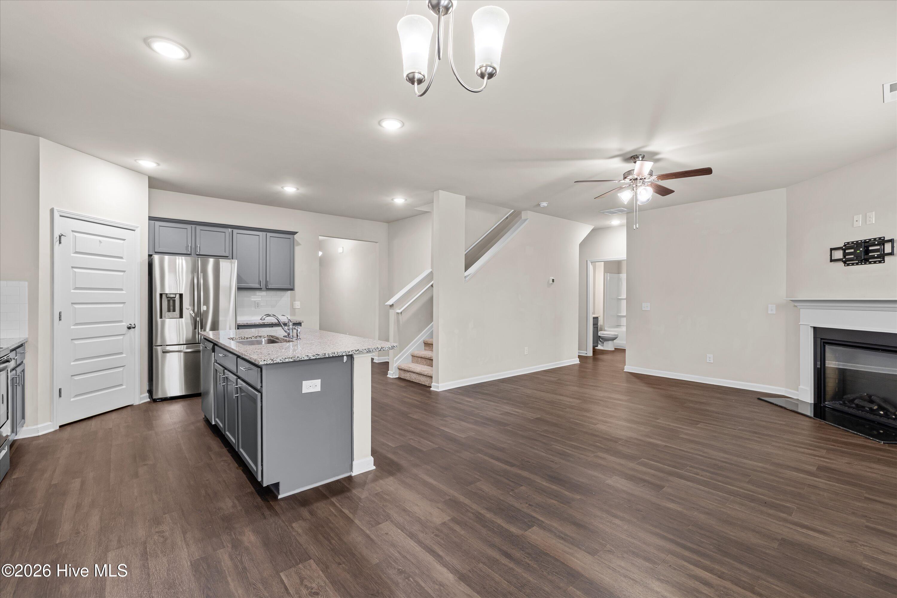 4038 Abbey Road Property Photo 19