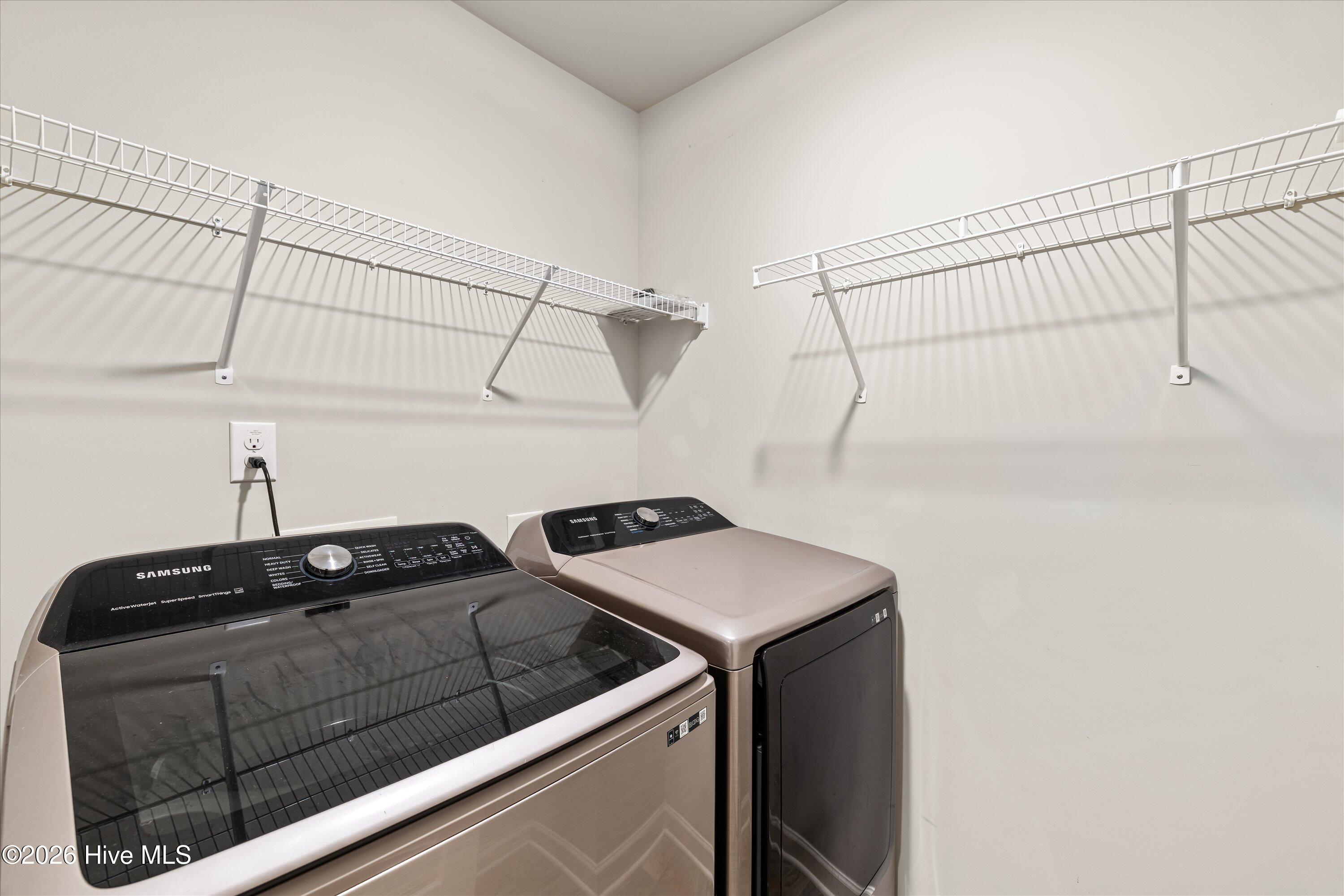 4038 Abbey Road Property Photo 34