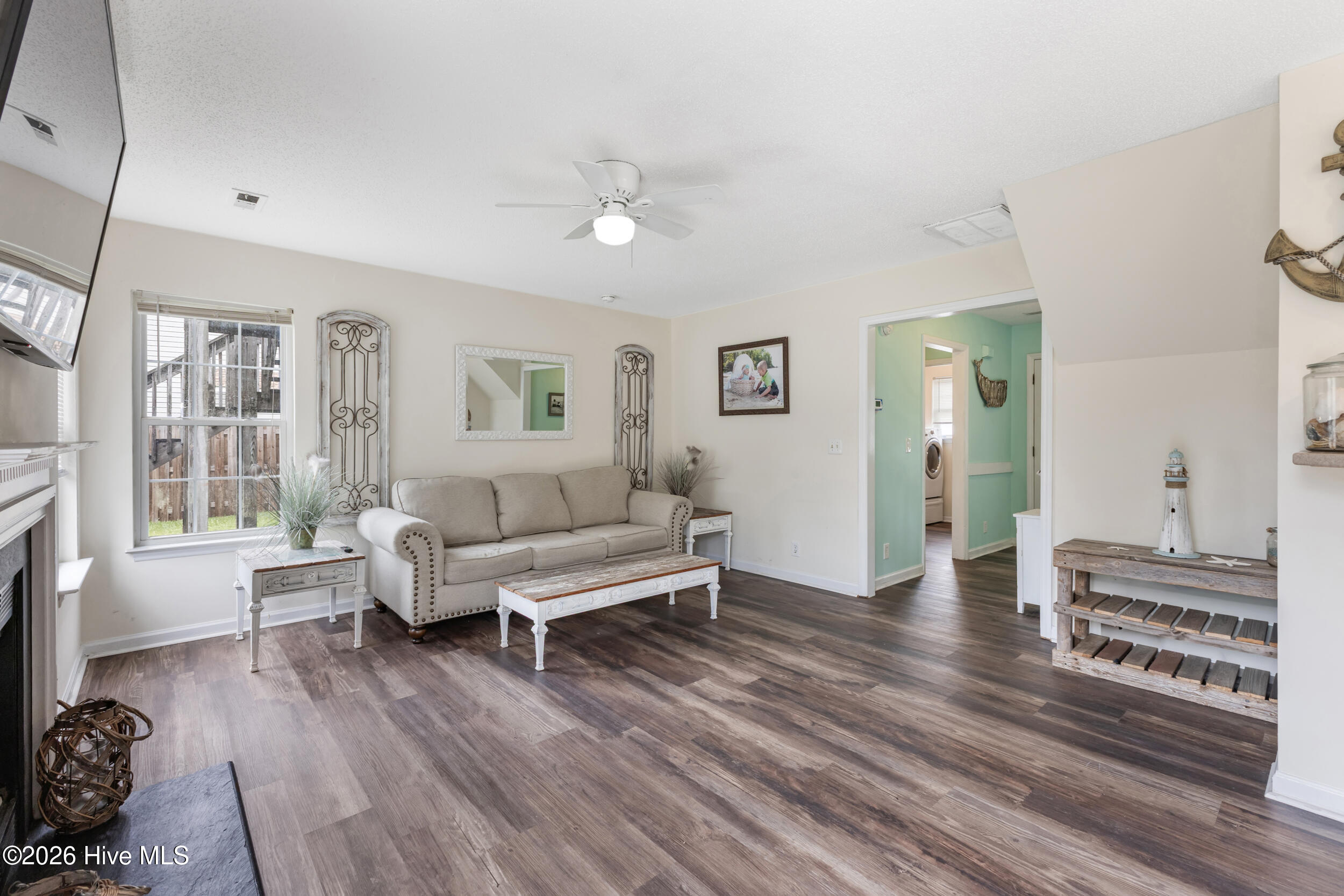 687 Windsor Drive Se Property Photo 13