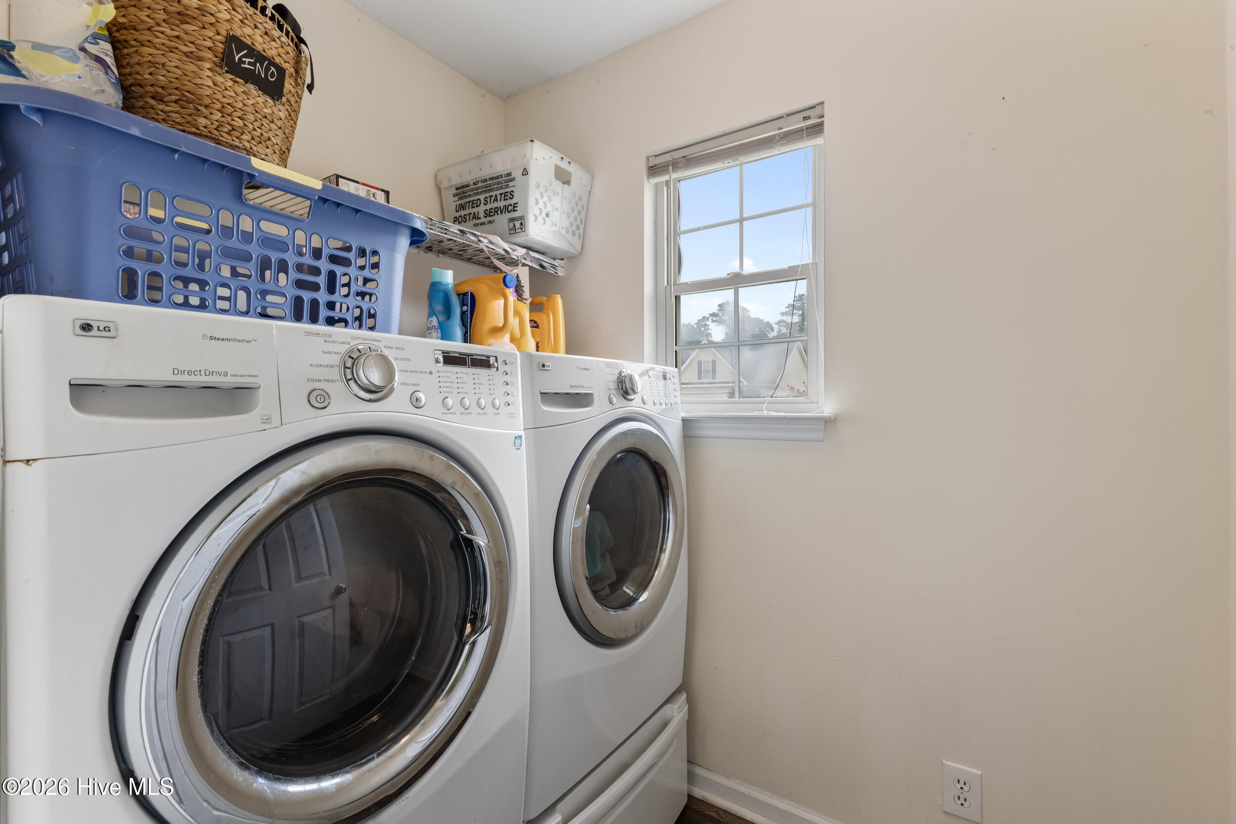 687 Windsor Drive Se Property Photo 17