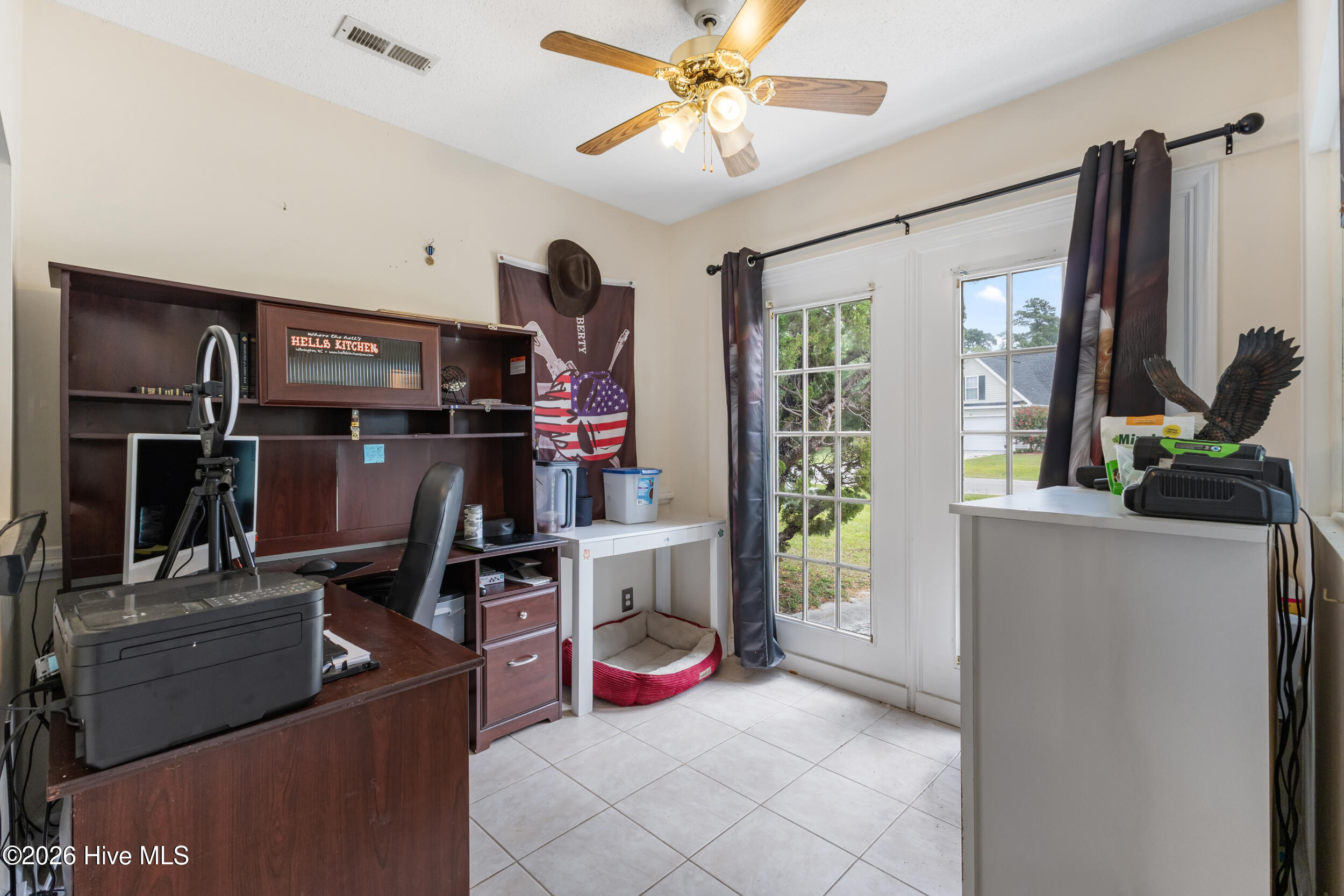 687 Windsor Drive Se Property Photo 20