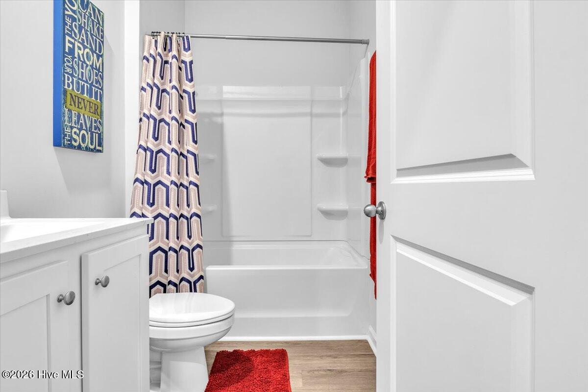 1320 N Fisher King Drive Se Property Photo 11