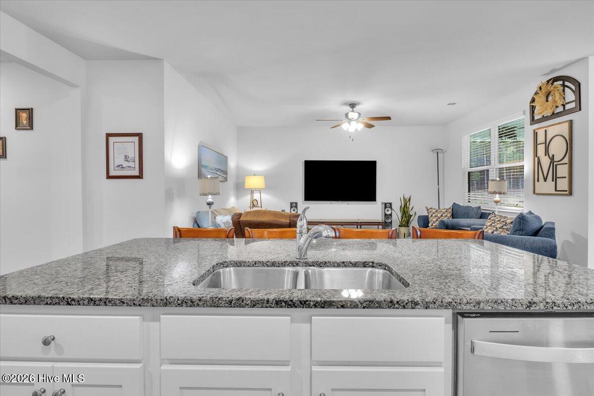 1320 N Fisher King Drive Se Property Photo 23