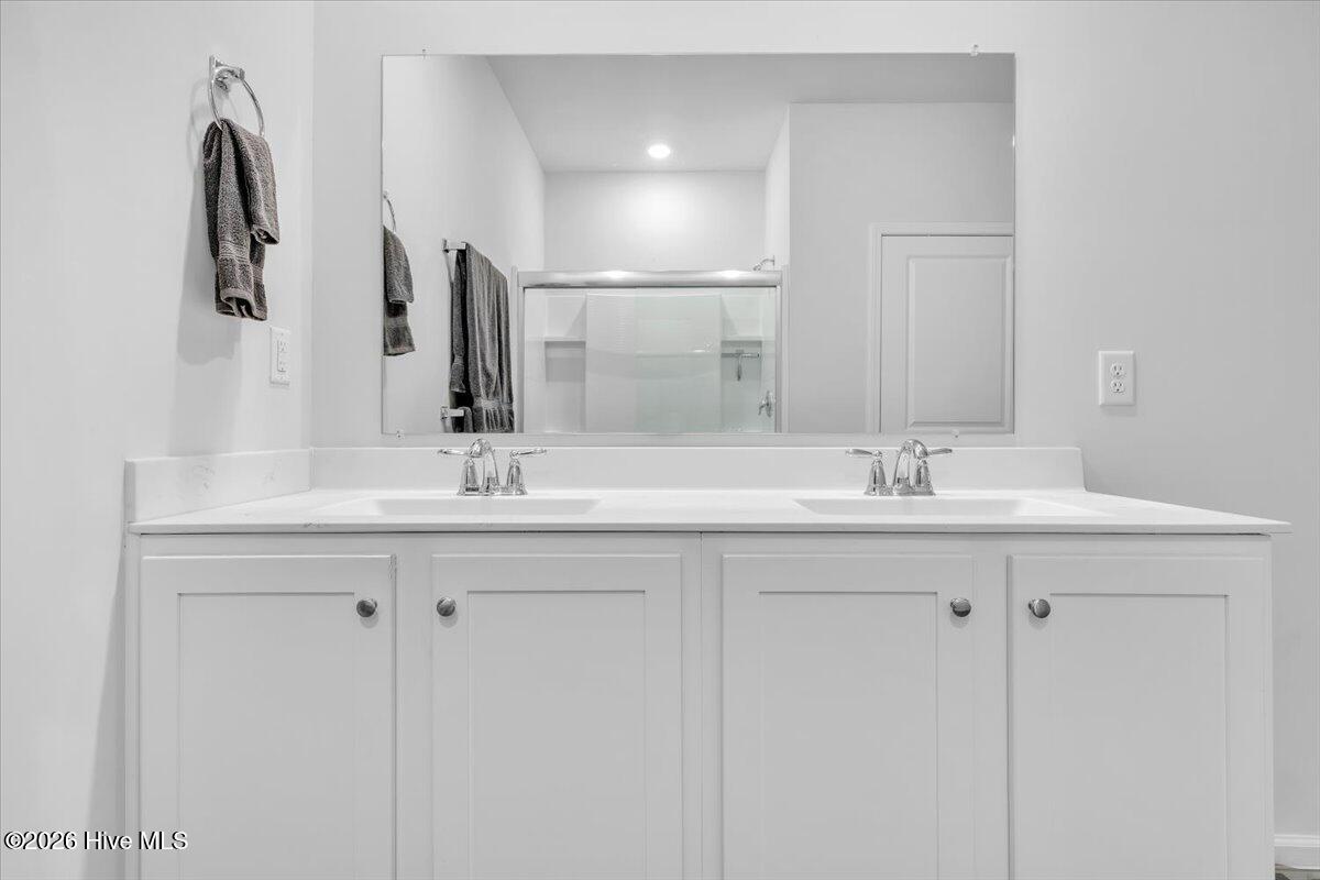 1320 N Fisher King Drive Se Property Photo 31