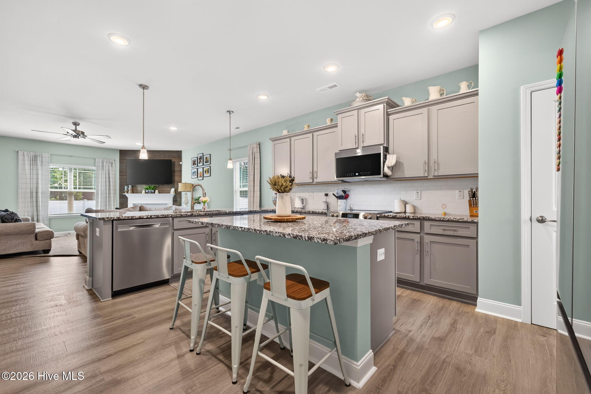 130 New Twin Branch Court Property Photo 2