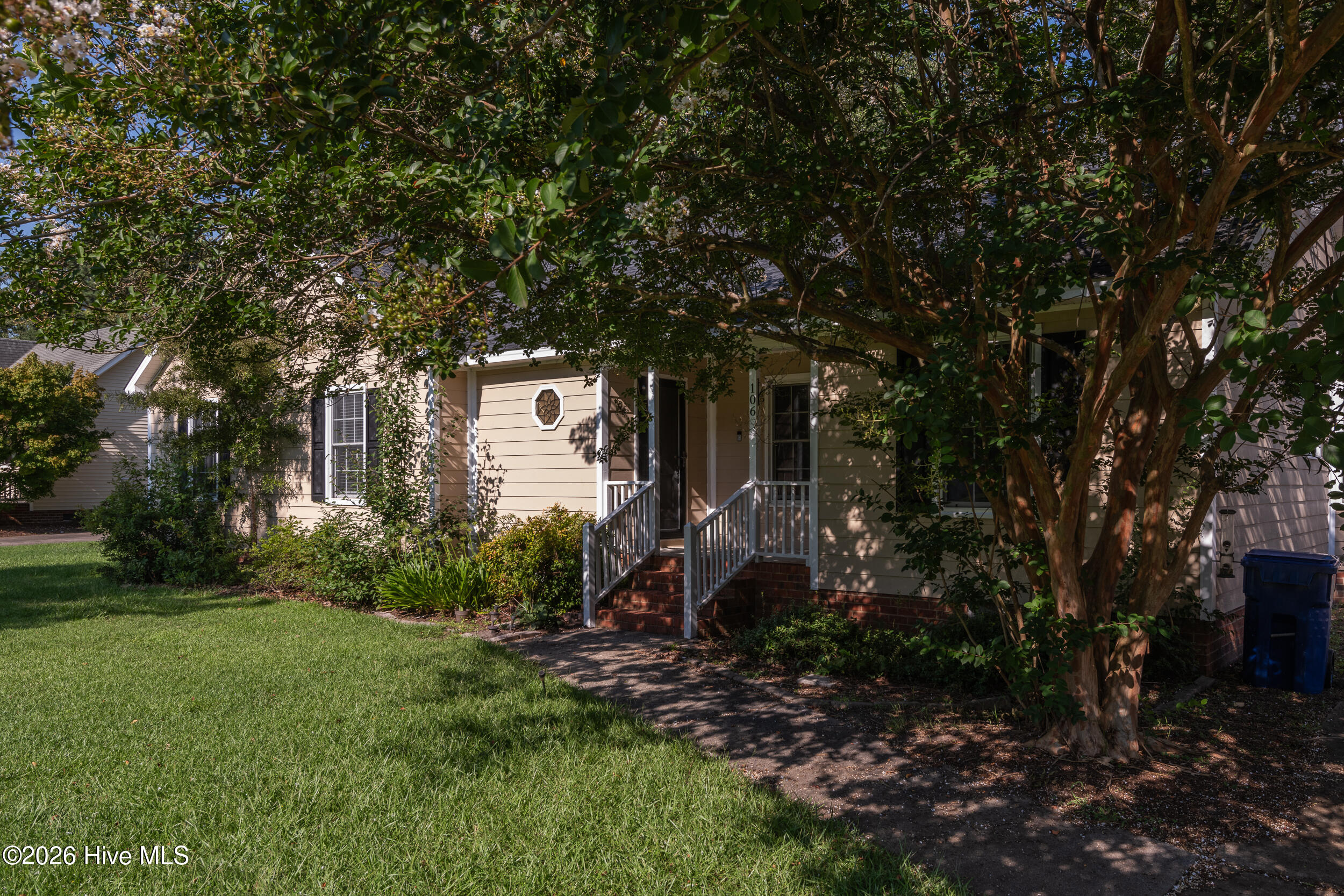 106 Duchess Drive Property Photo 4