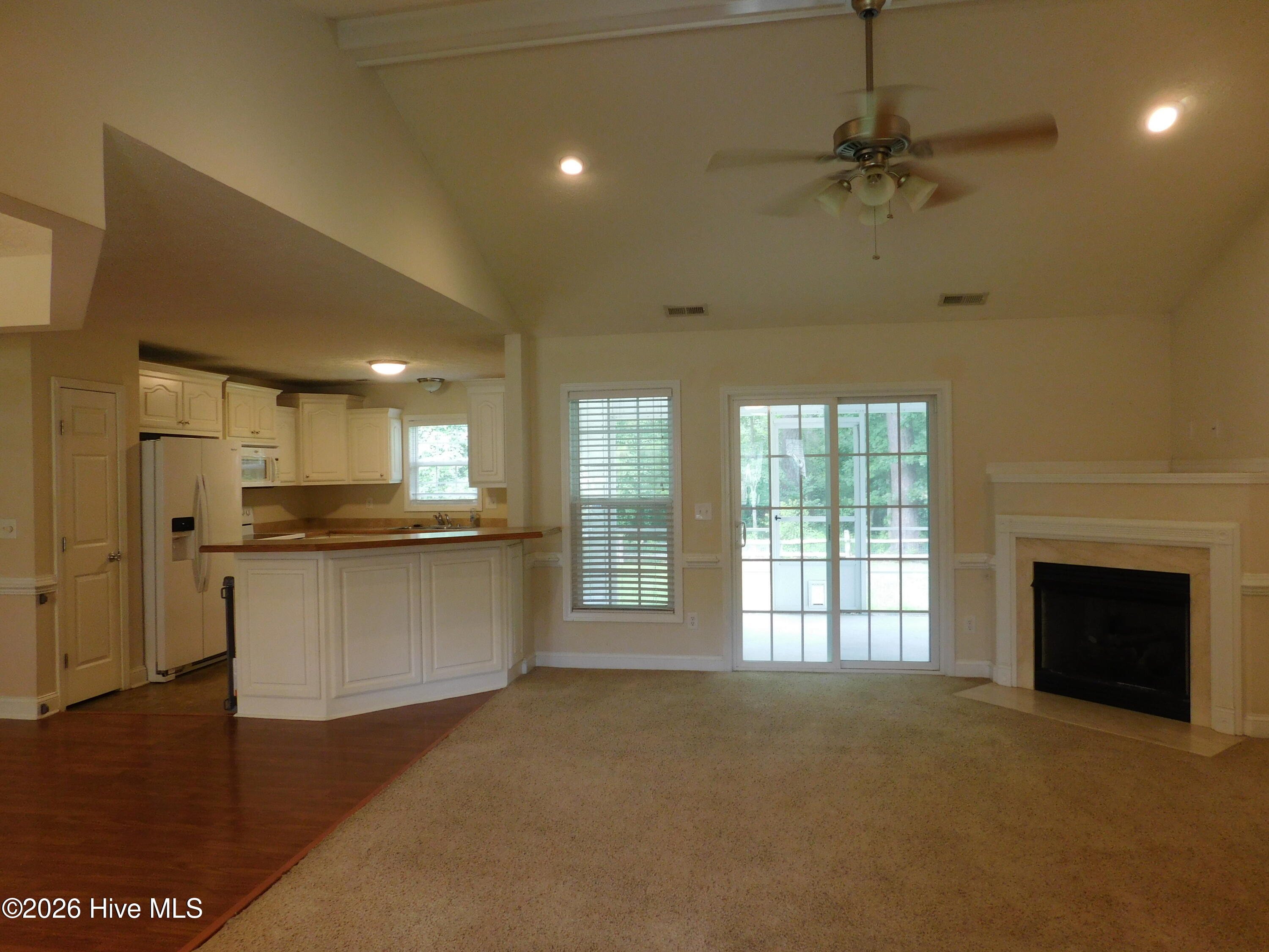 408 Sweet Gum Way Property Photo 5