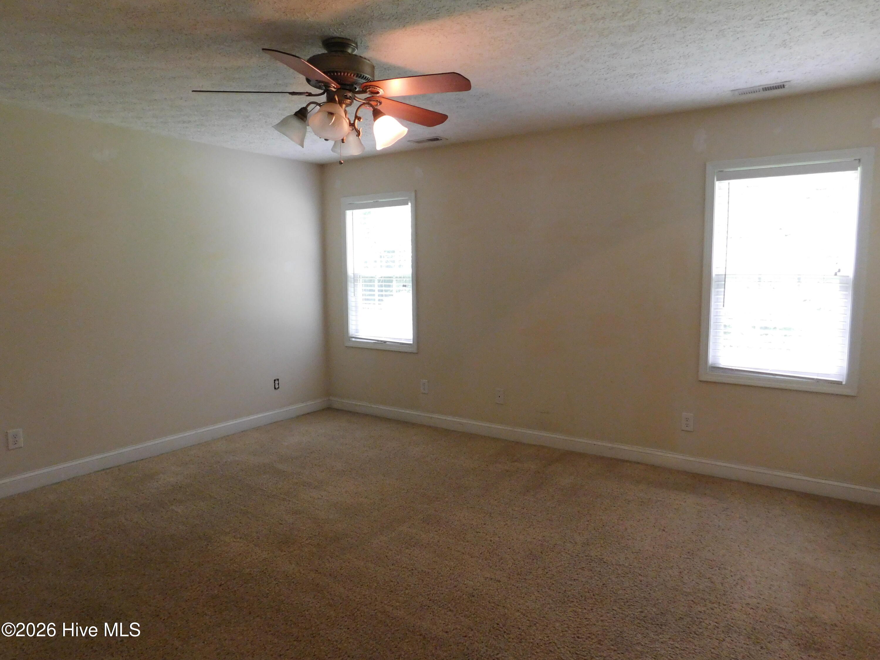 408 Sweet Gum Way Property Photo 15