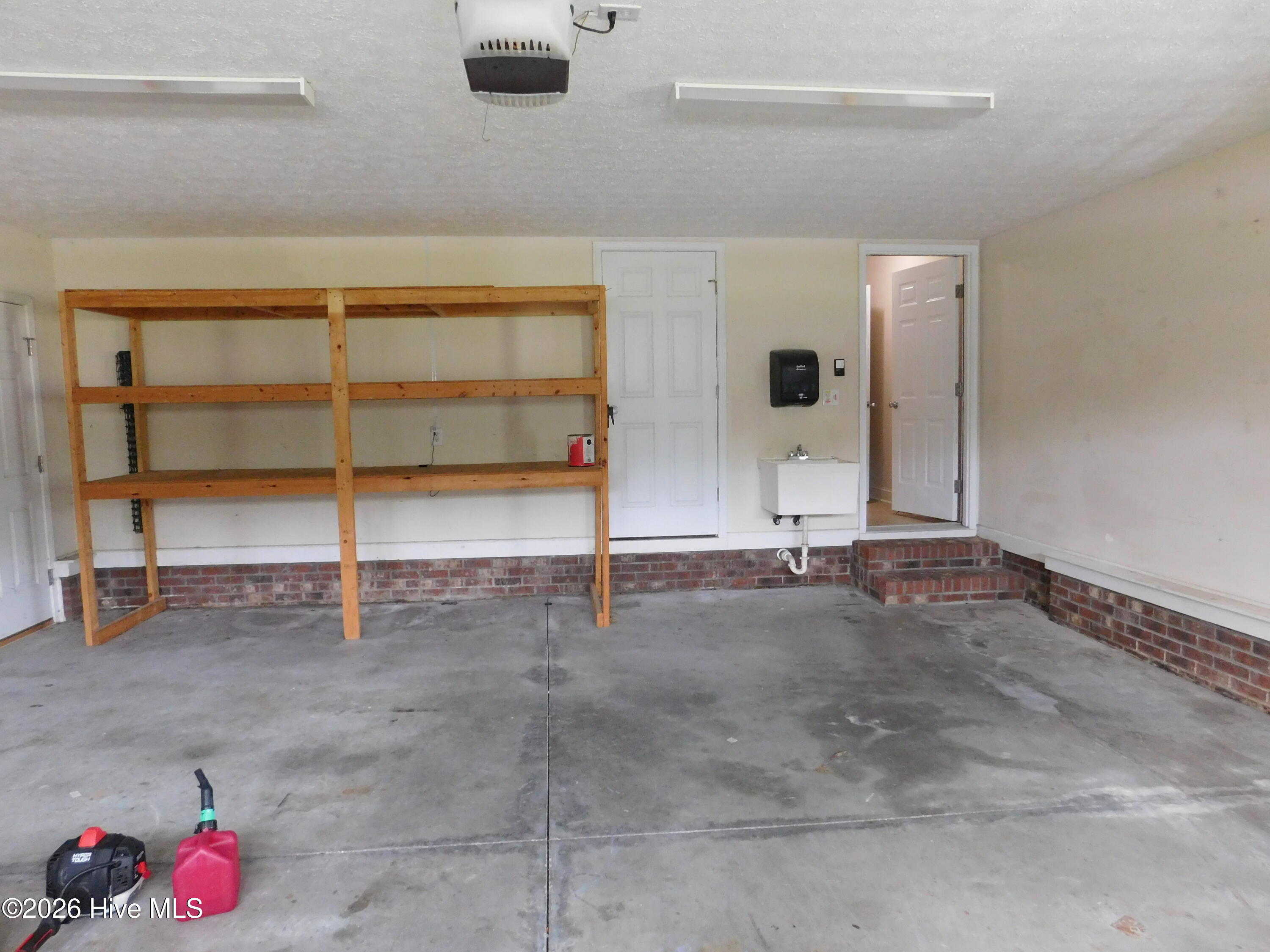 408 Sweet Gum Way Property Photo 25