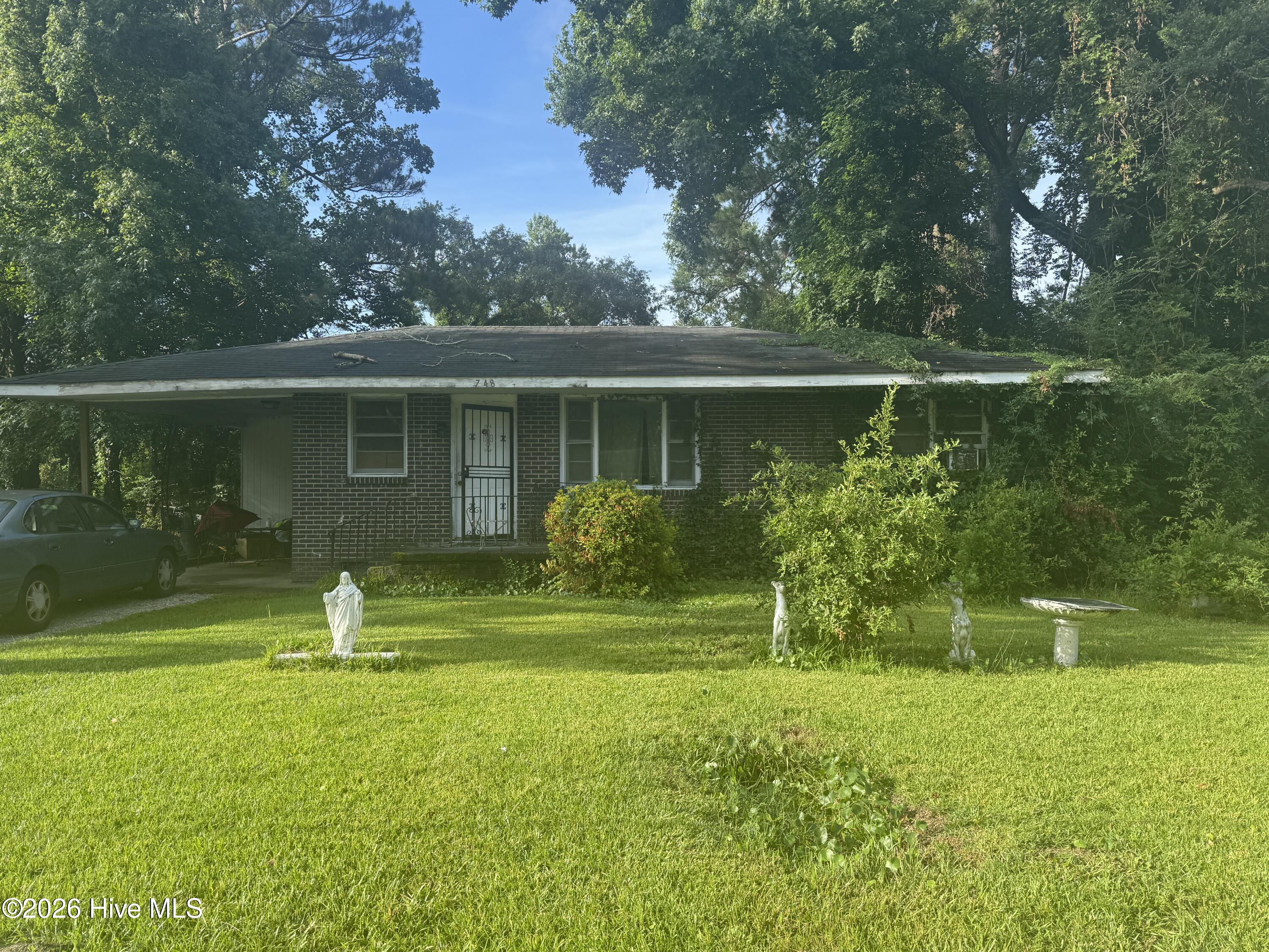 1748 Cornell Drive Property Photo 1