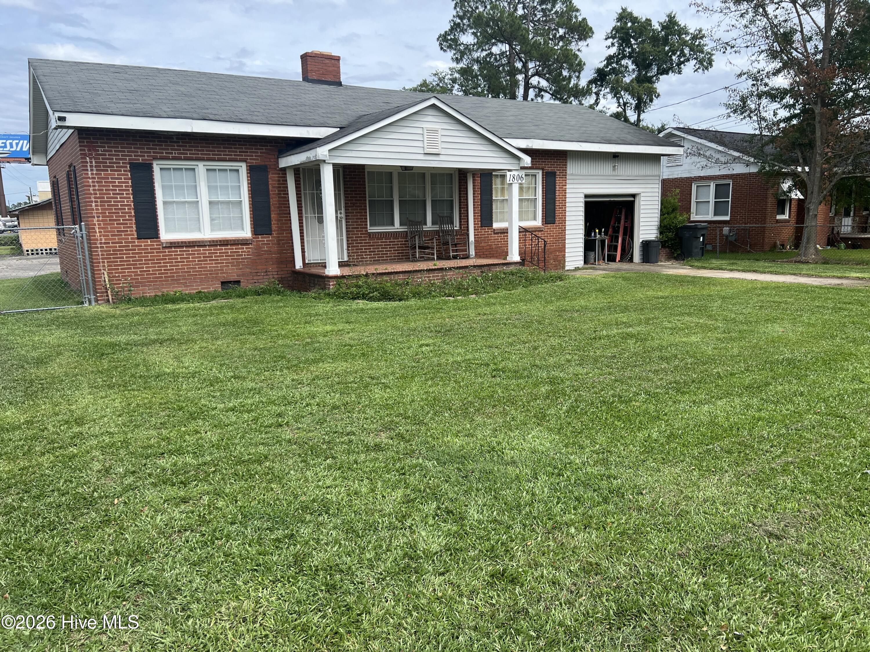 1806 Wilkinson Circle Property Photo 2