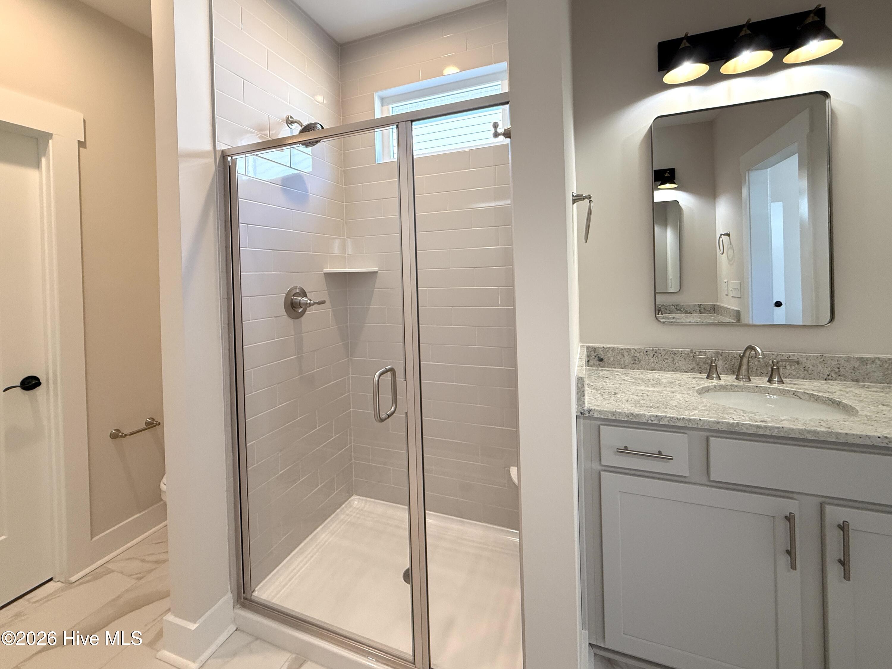 995 Holly Road Property Photo 25