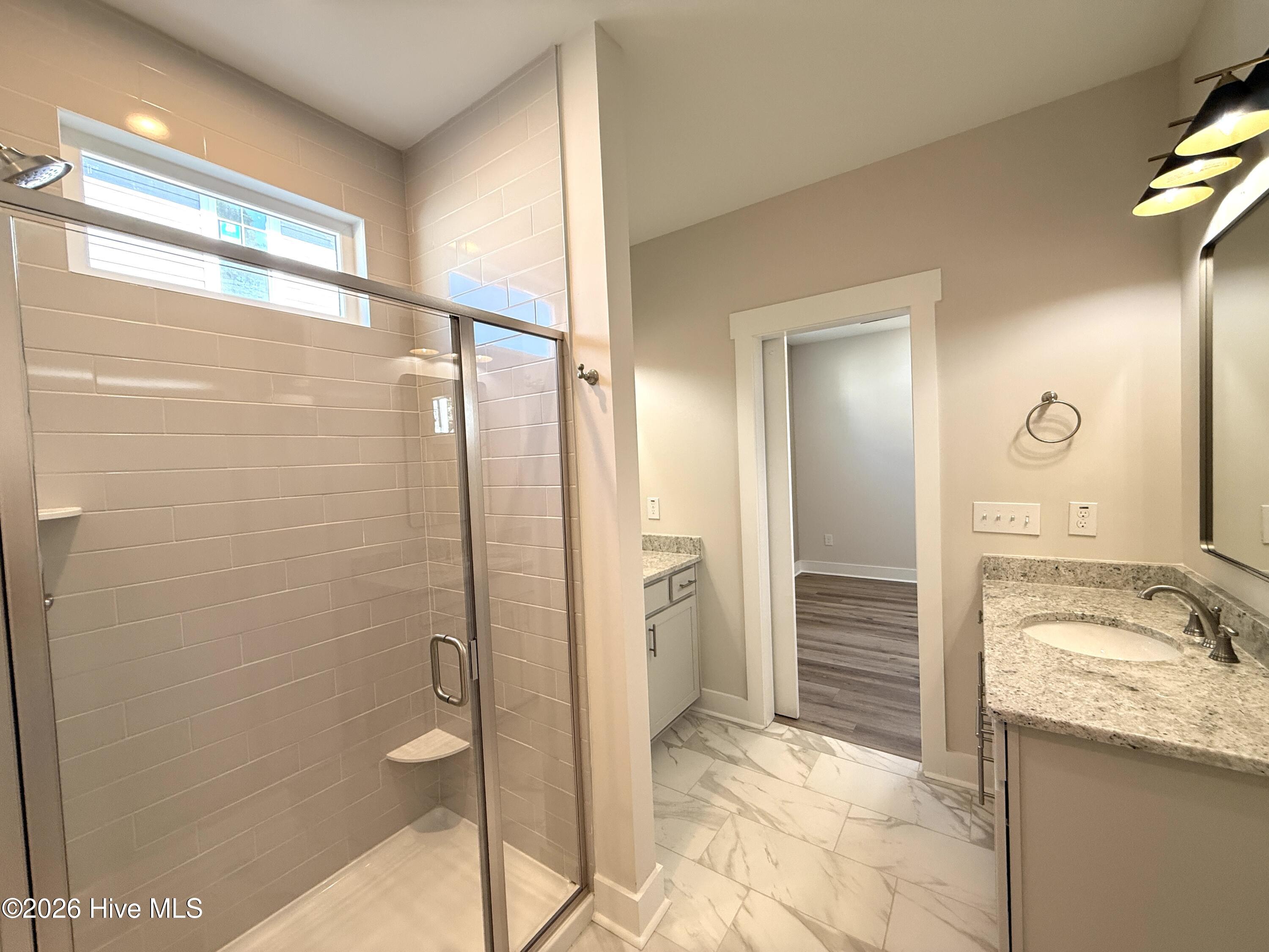 995 Holly Road Property Photo 26