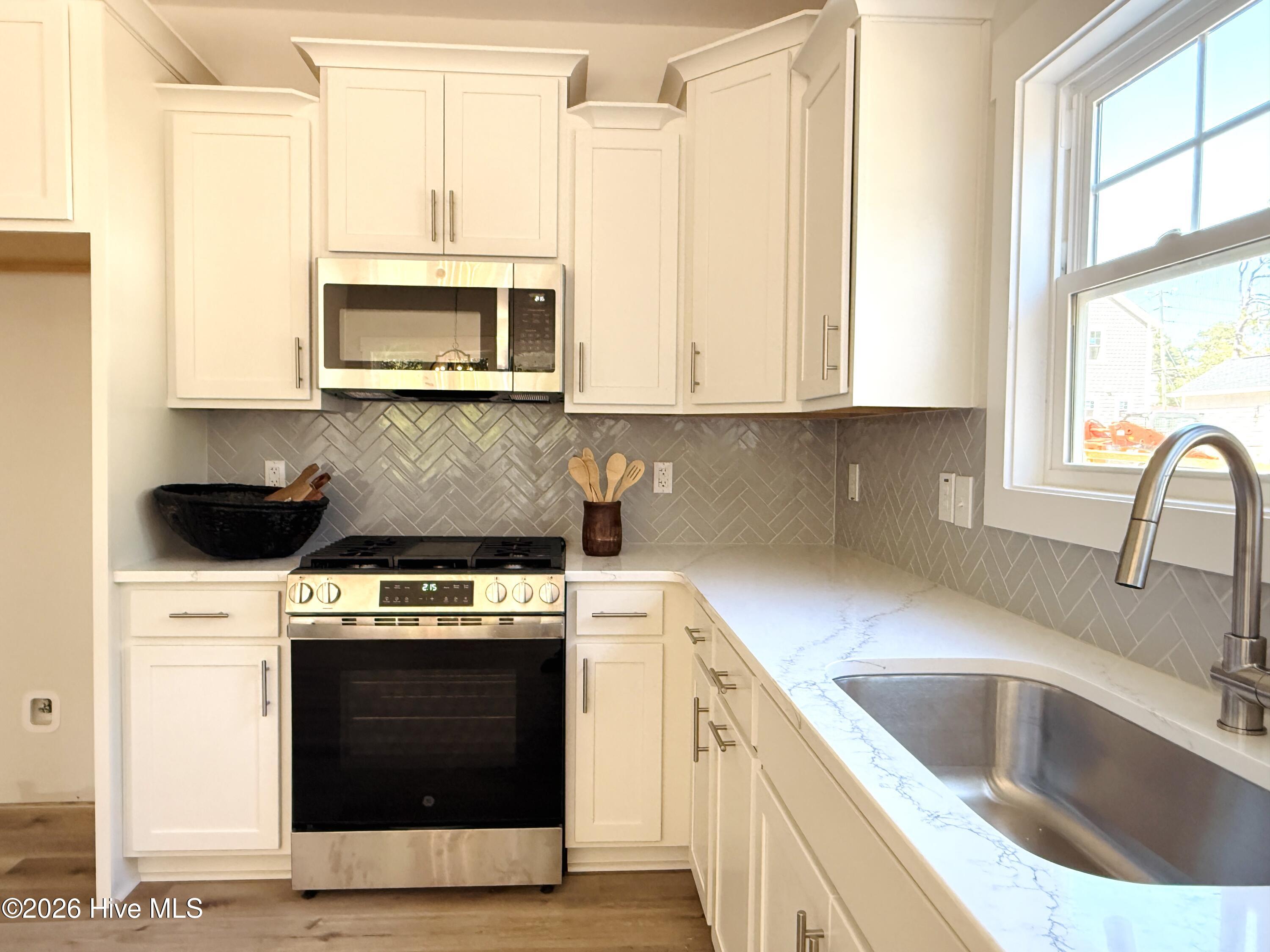 170 Matthews Road Property Photo 11