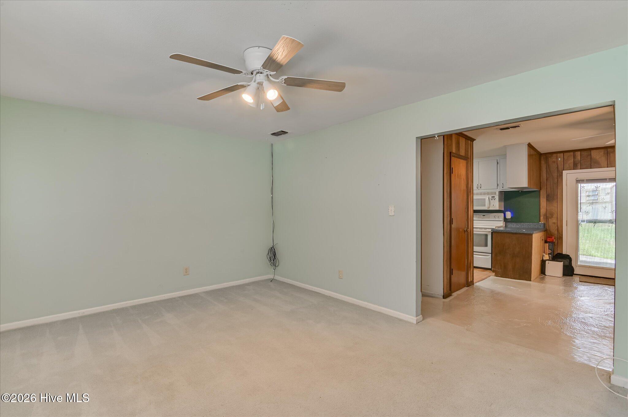 2205 Baxter Court Property Photo 10