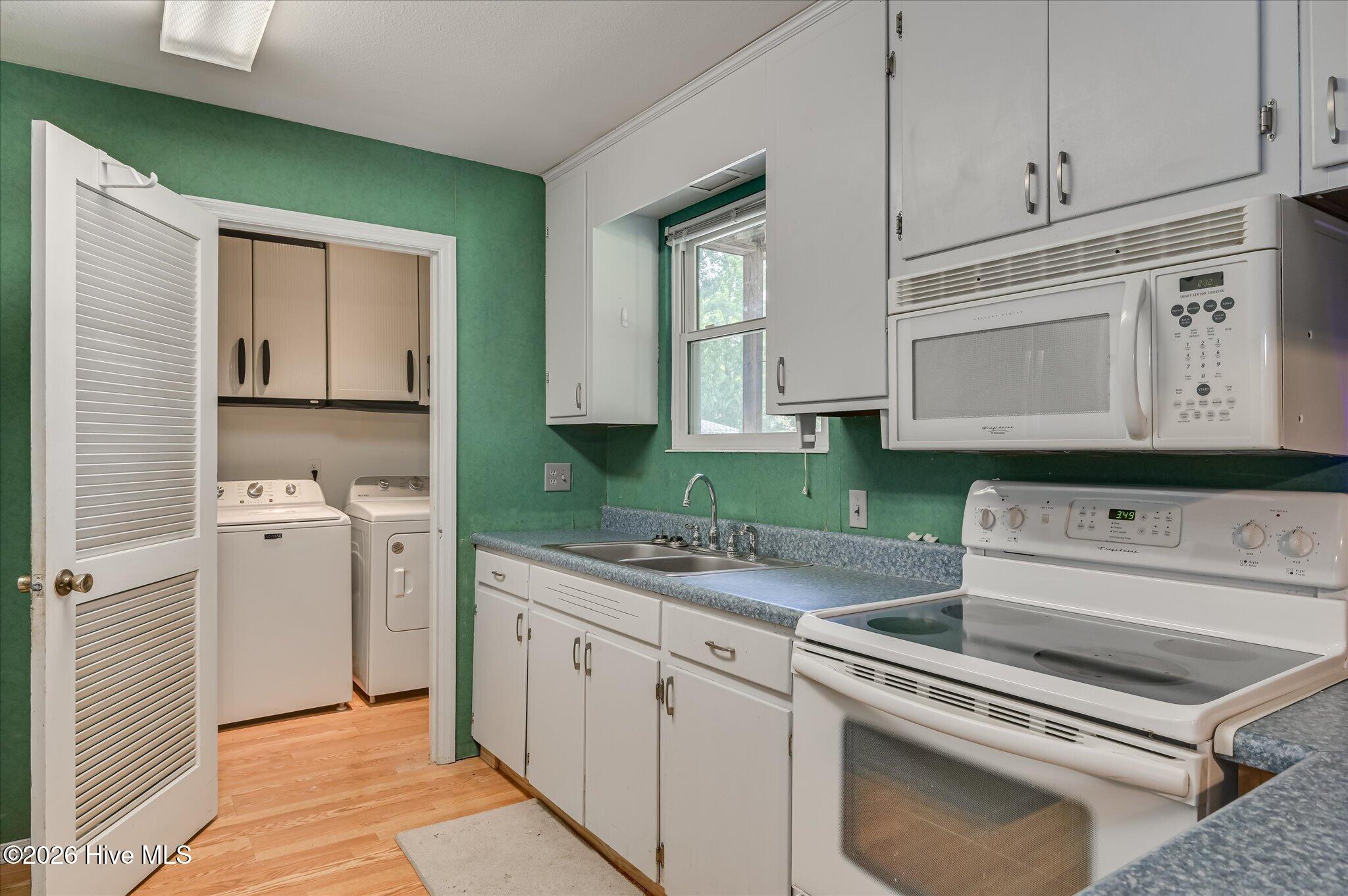 2205 Baxter Court Property Photo 14