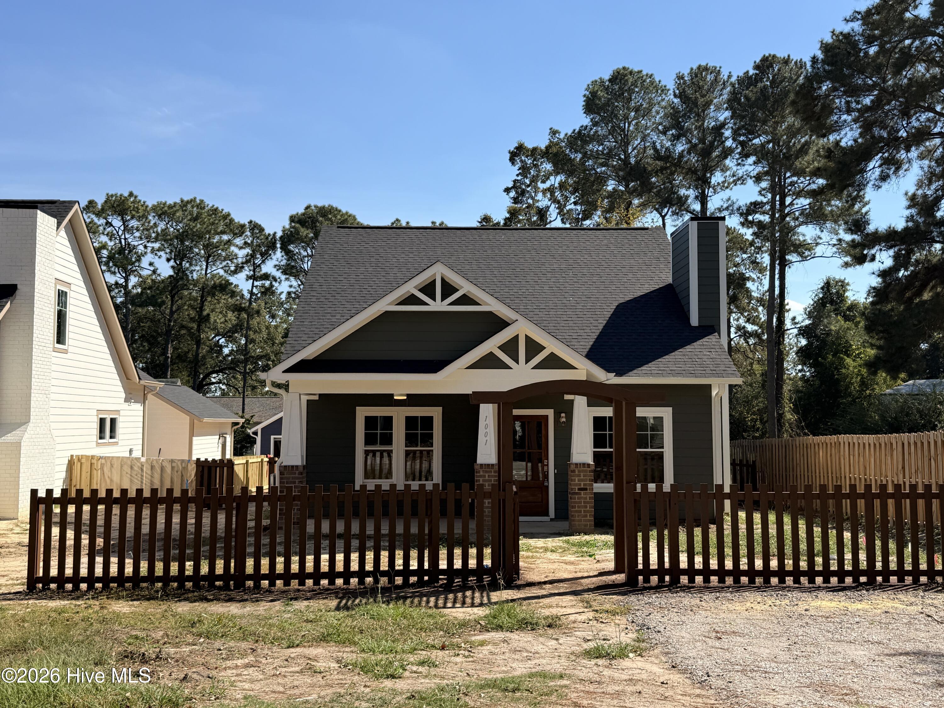 1001 Holly Road Property Photo 3
