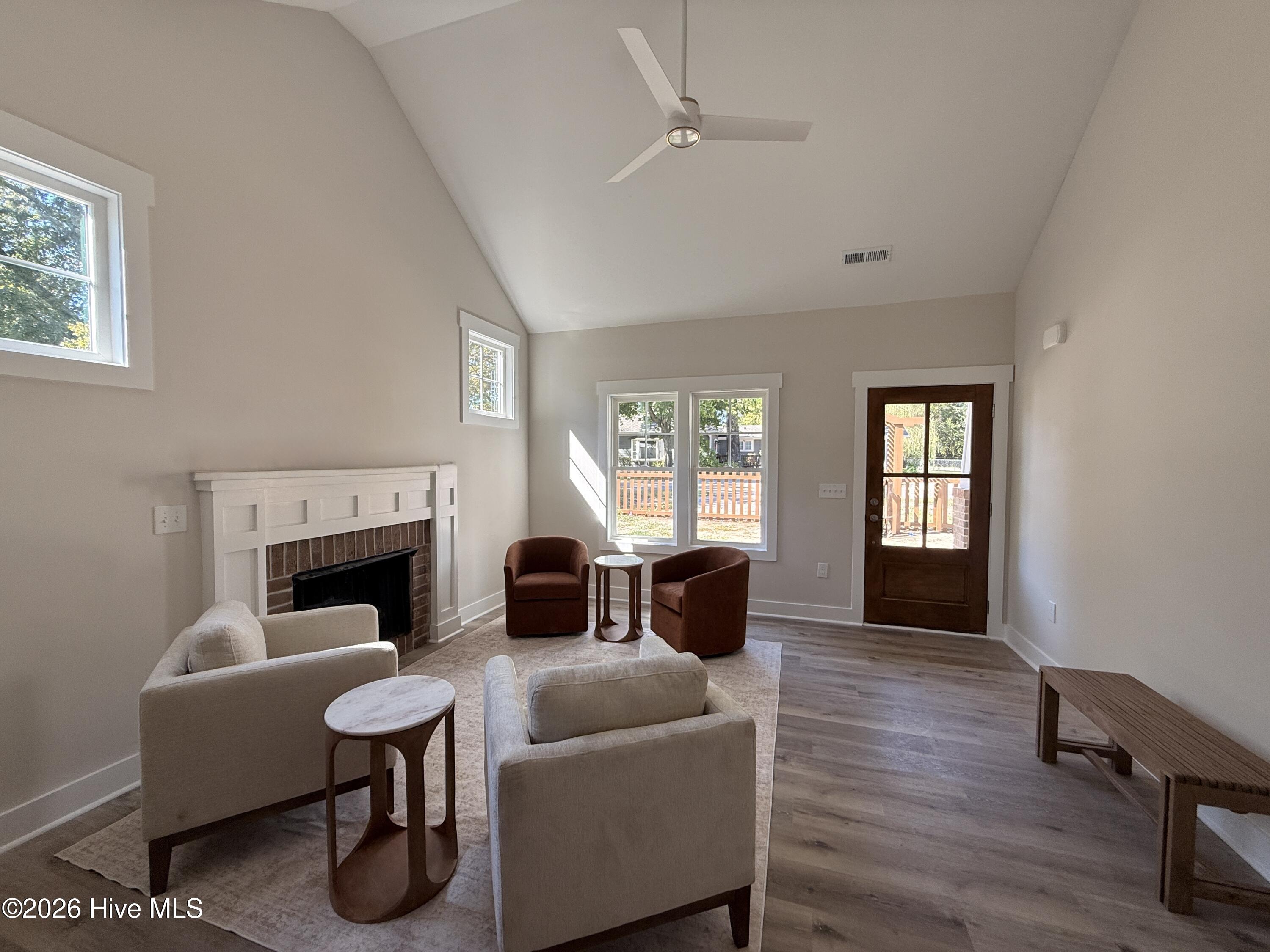 1001 Holly Road Property Photo 6