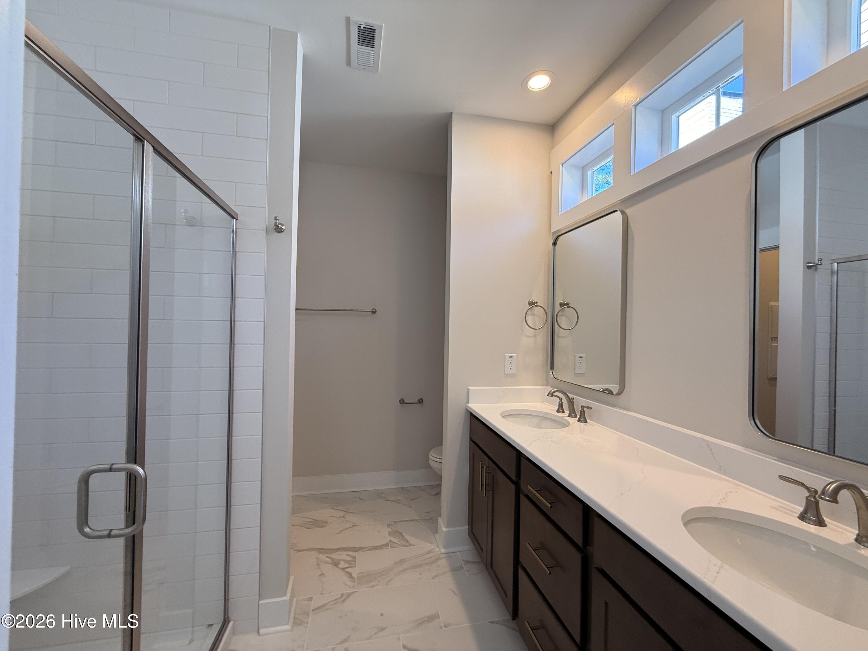 1001 Holly Road Property Photo 13