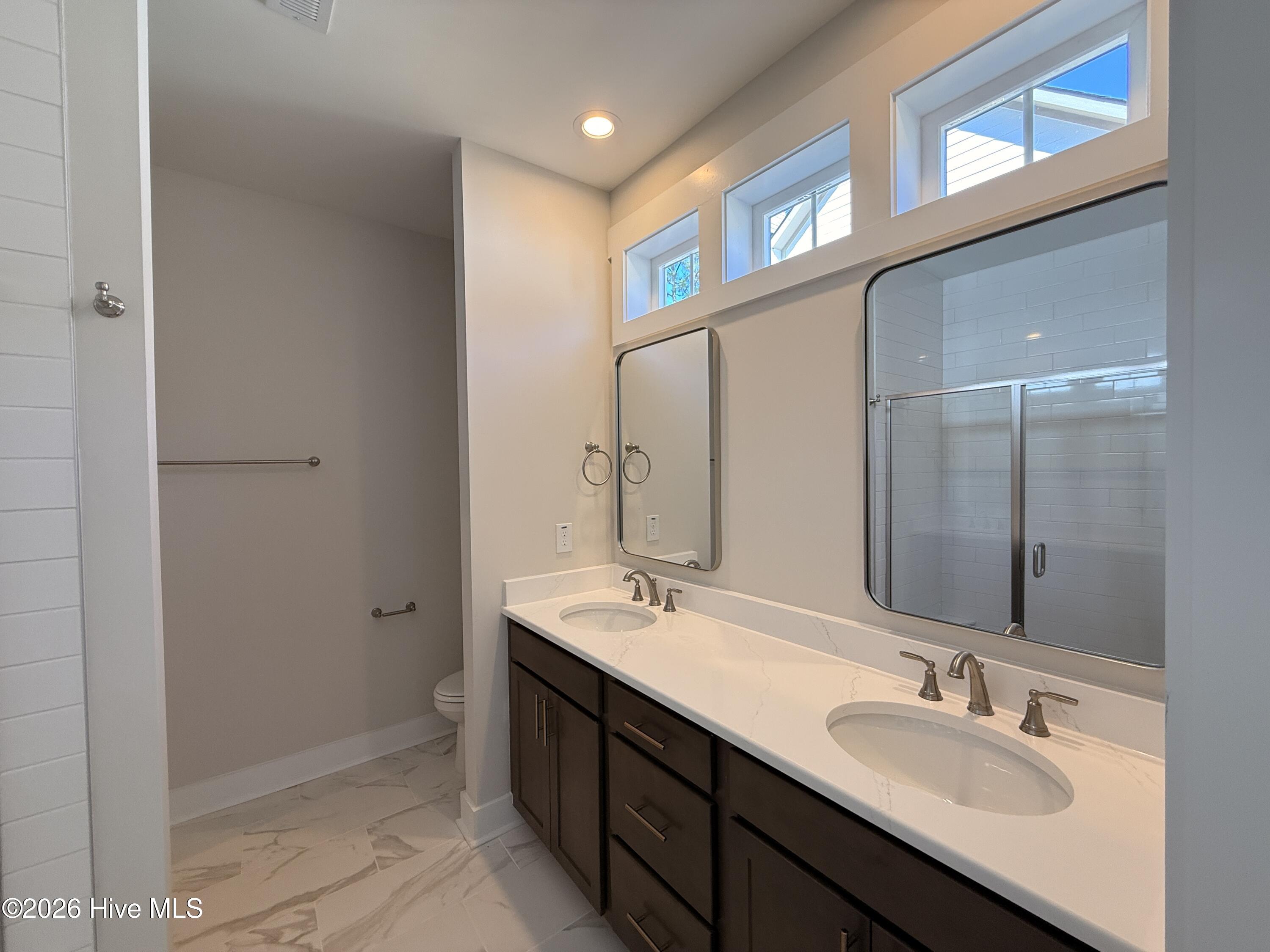 1001 Holly Road Property Photo 14