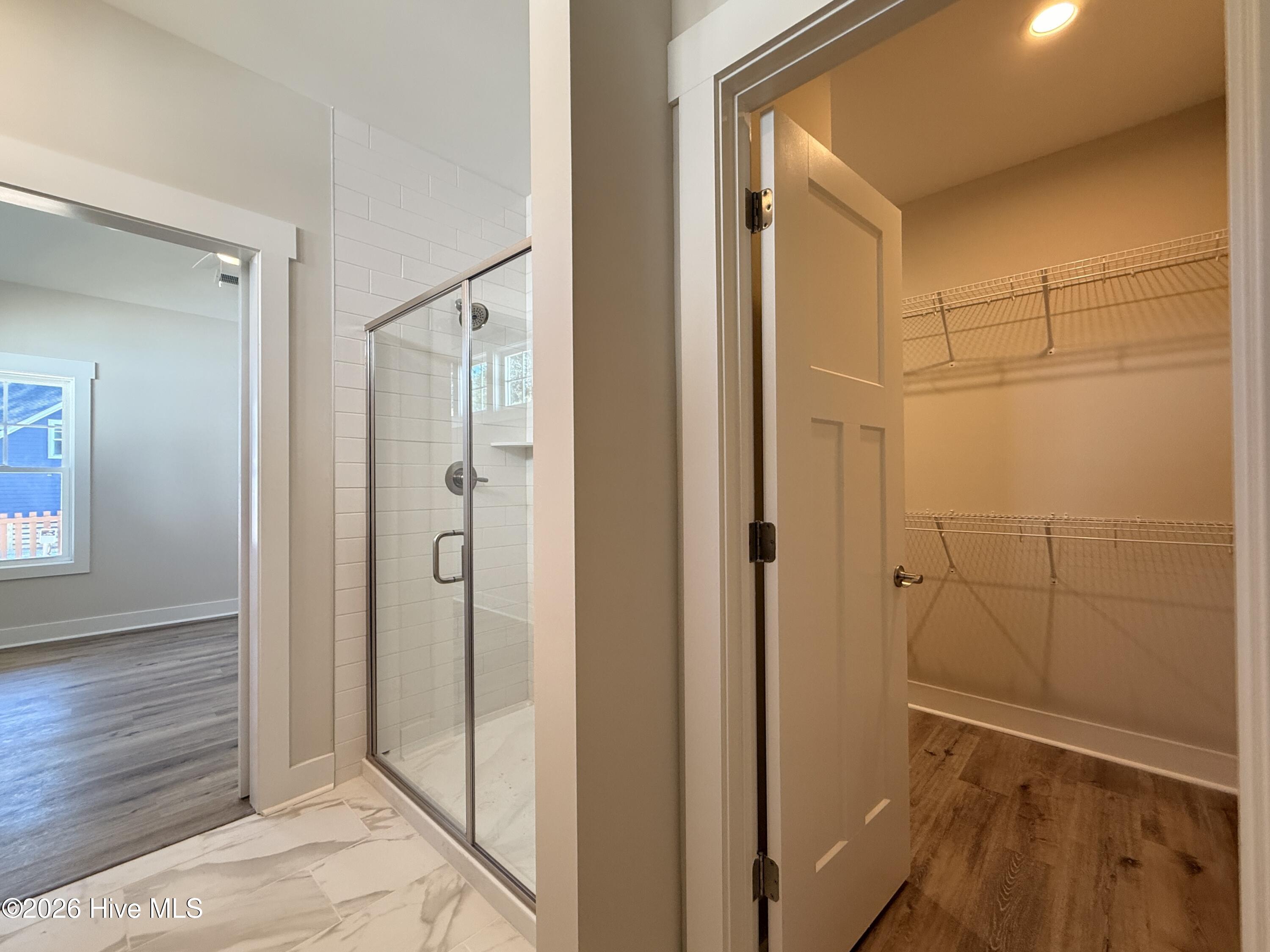 1001 Holly Road Property Photo 16