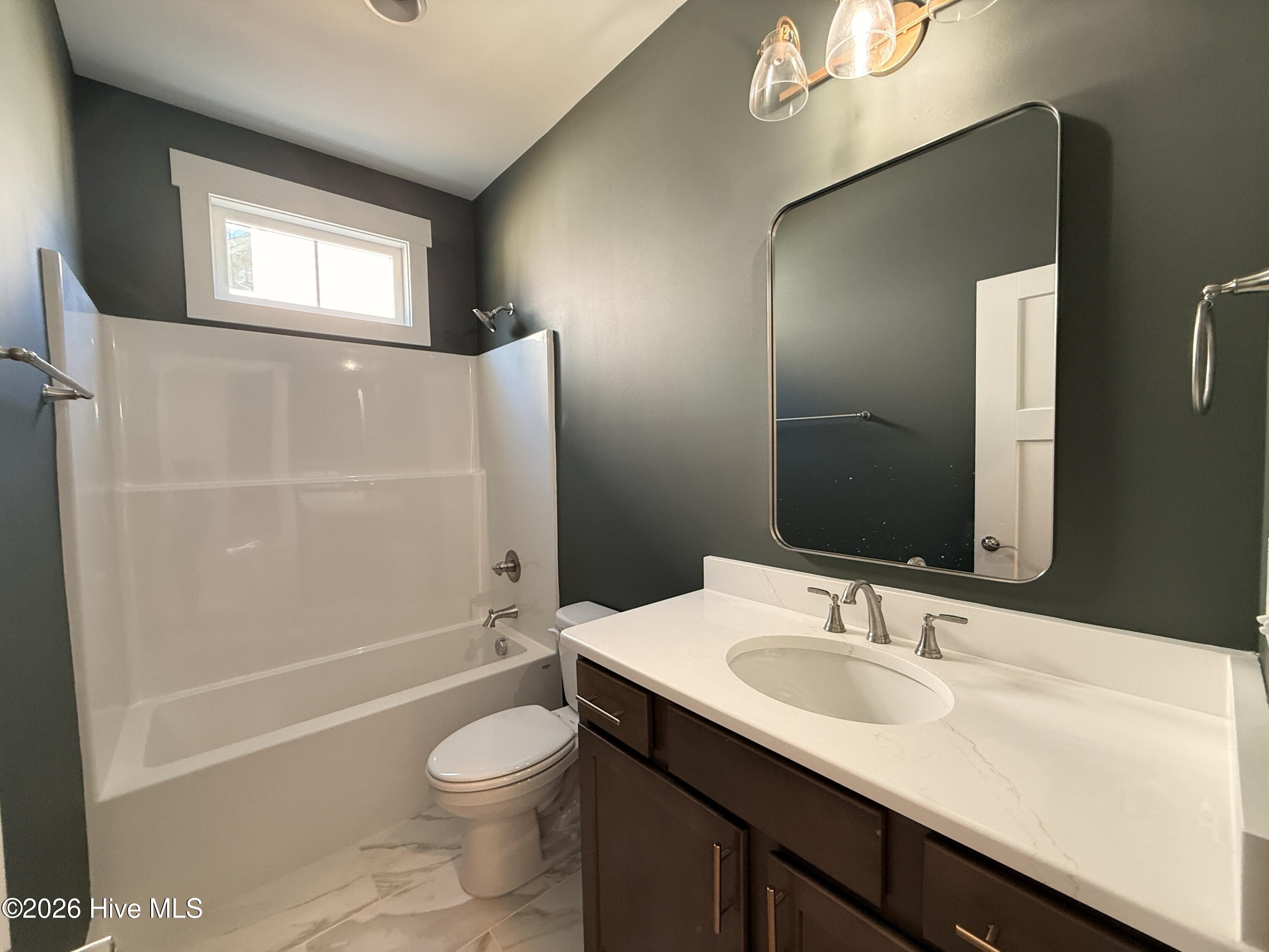 1001 Holly Road Property Photo 21