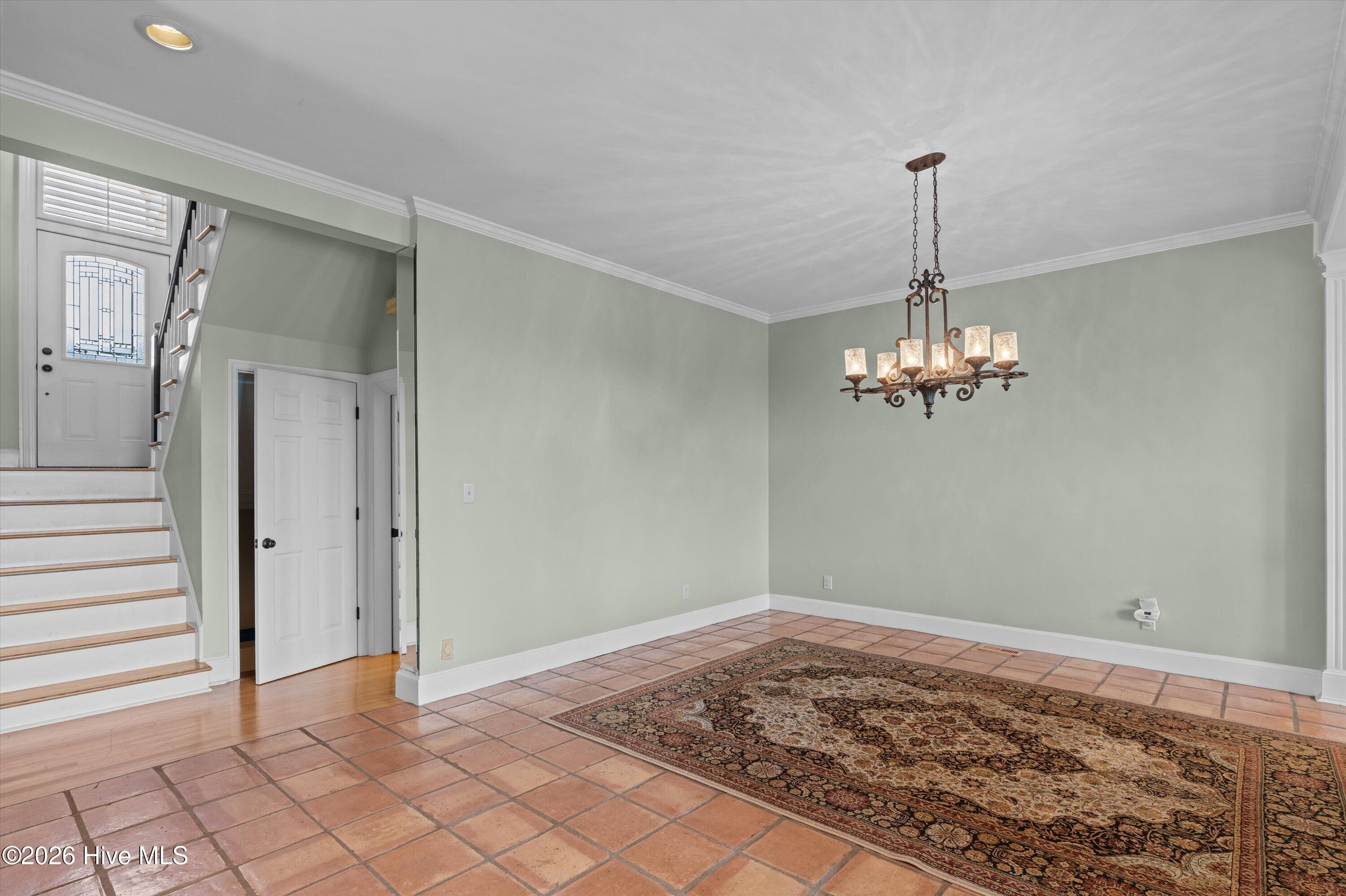 1401 Waters Edge Drive Property Photo 12