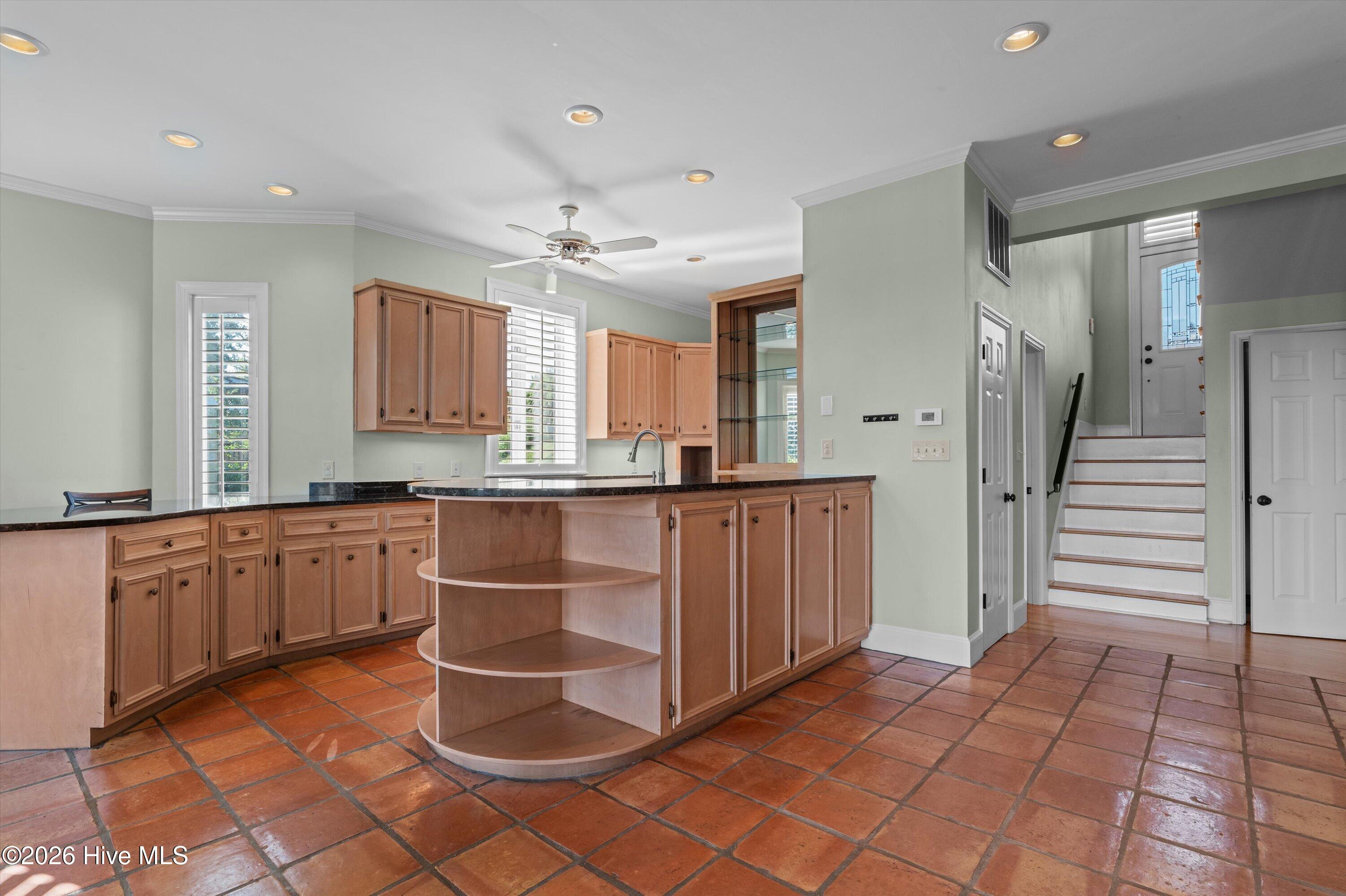 1401 Waters Edge Drive Property Photo 22