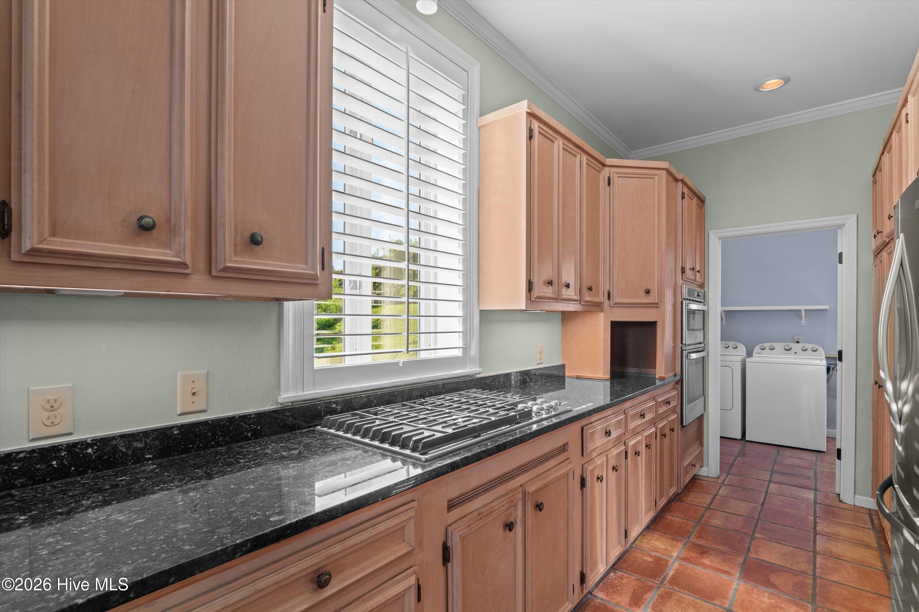 1401 Waters Edge Drive Property Photo 29