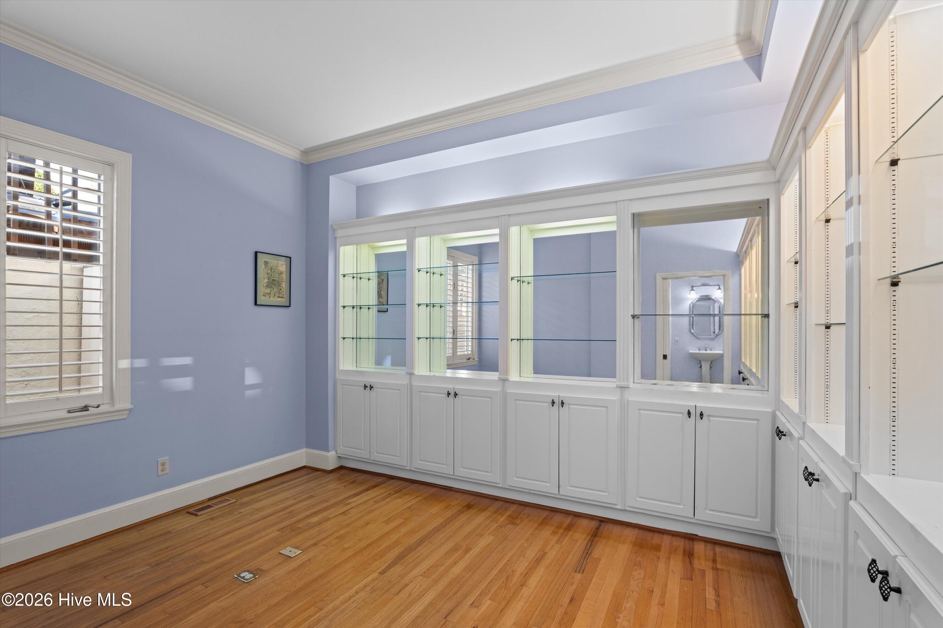 1401 Waters Edge Drive Property Photo 35