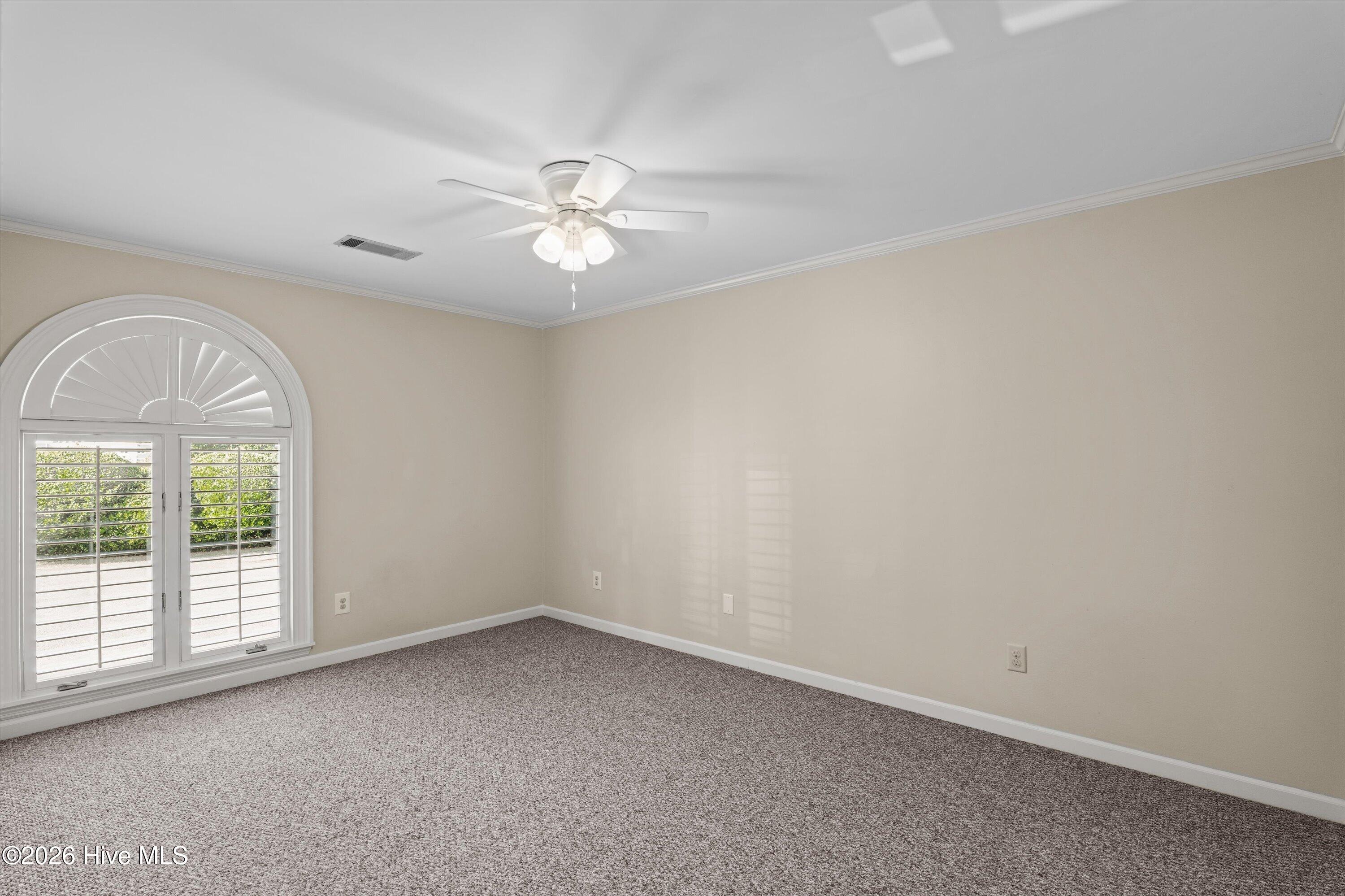 1401 Waters Edge Drive Property Photo 39